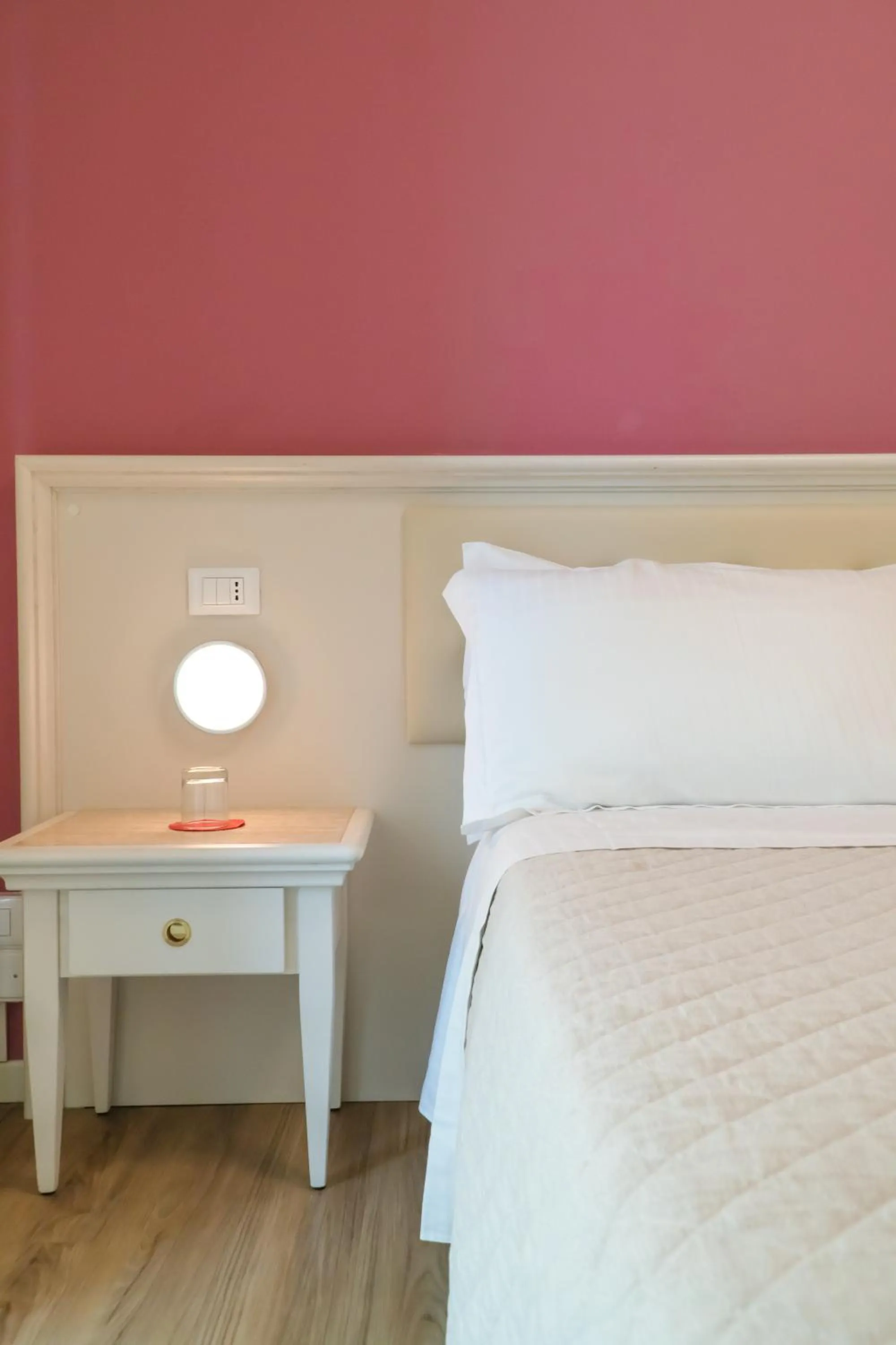 Bed in Hotel Orchidea