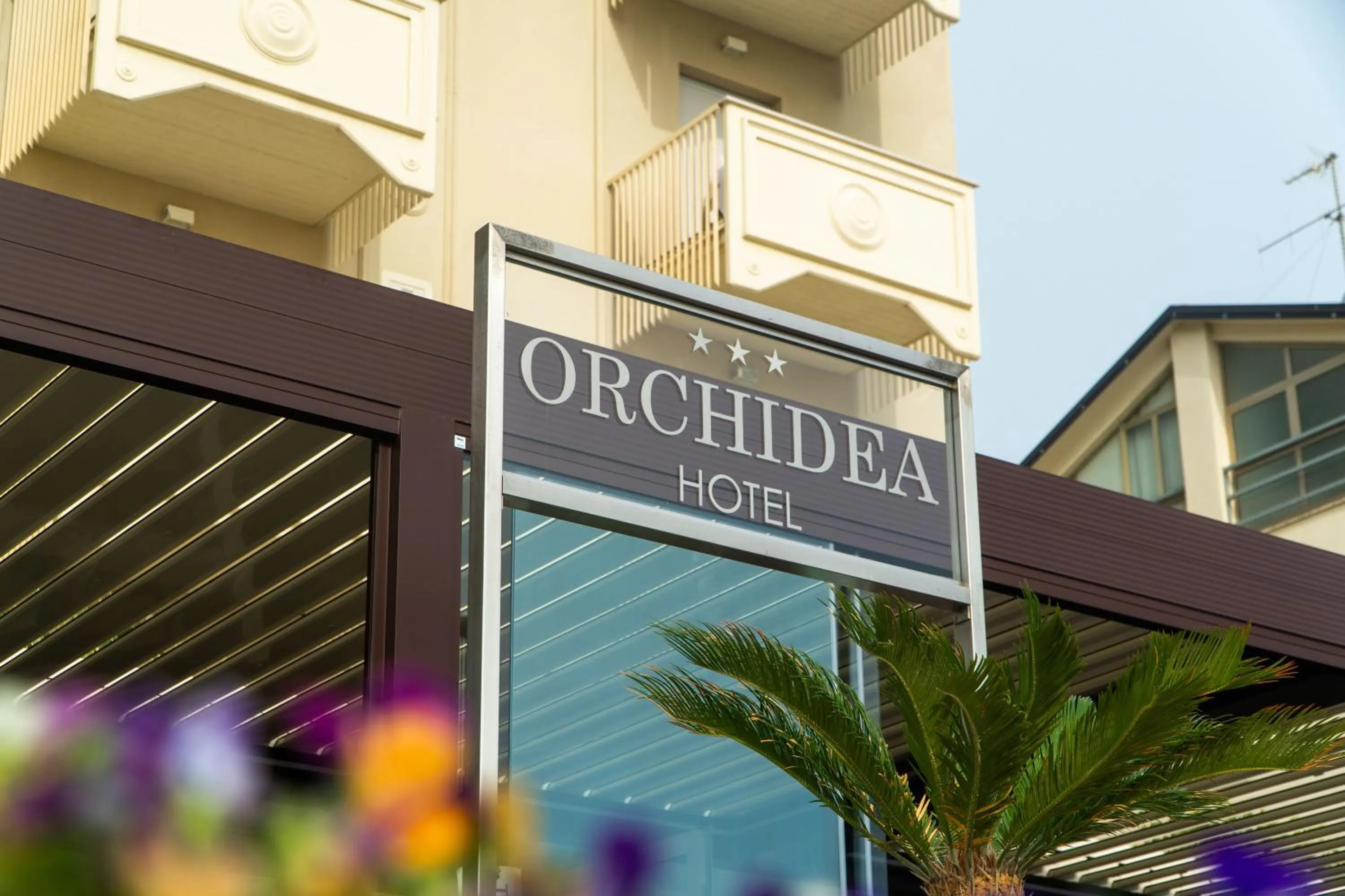 Facade/entrance in Hotel Orchidea