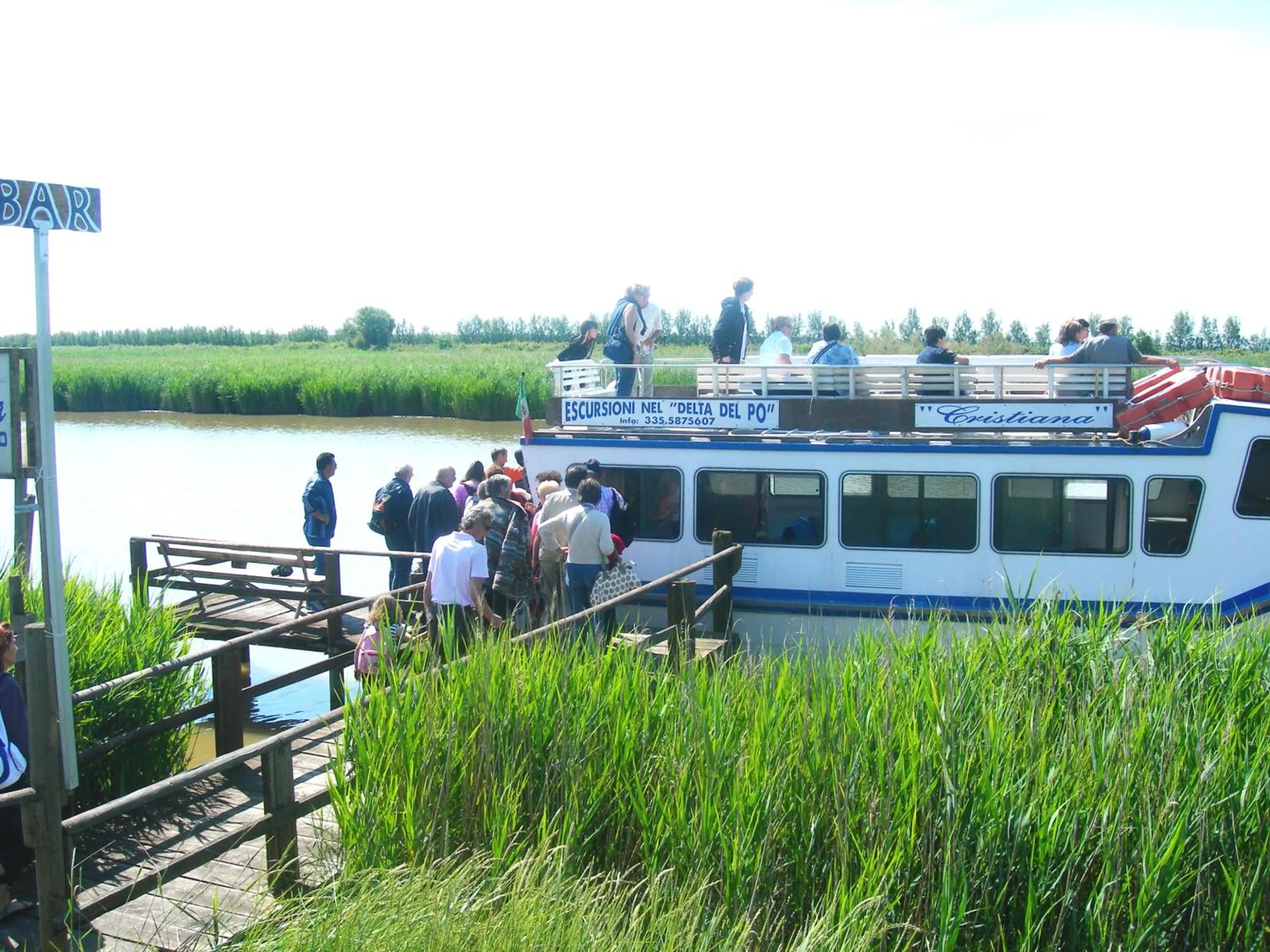 Hiking in Hotel Rurale Canneviè