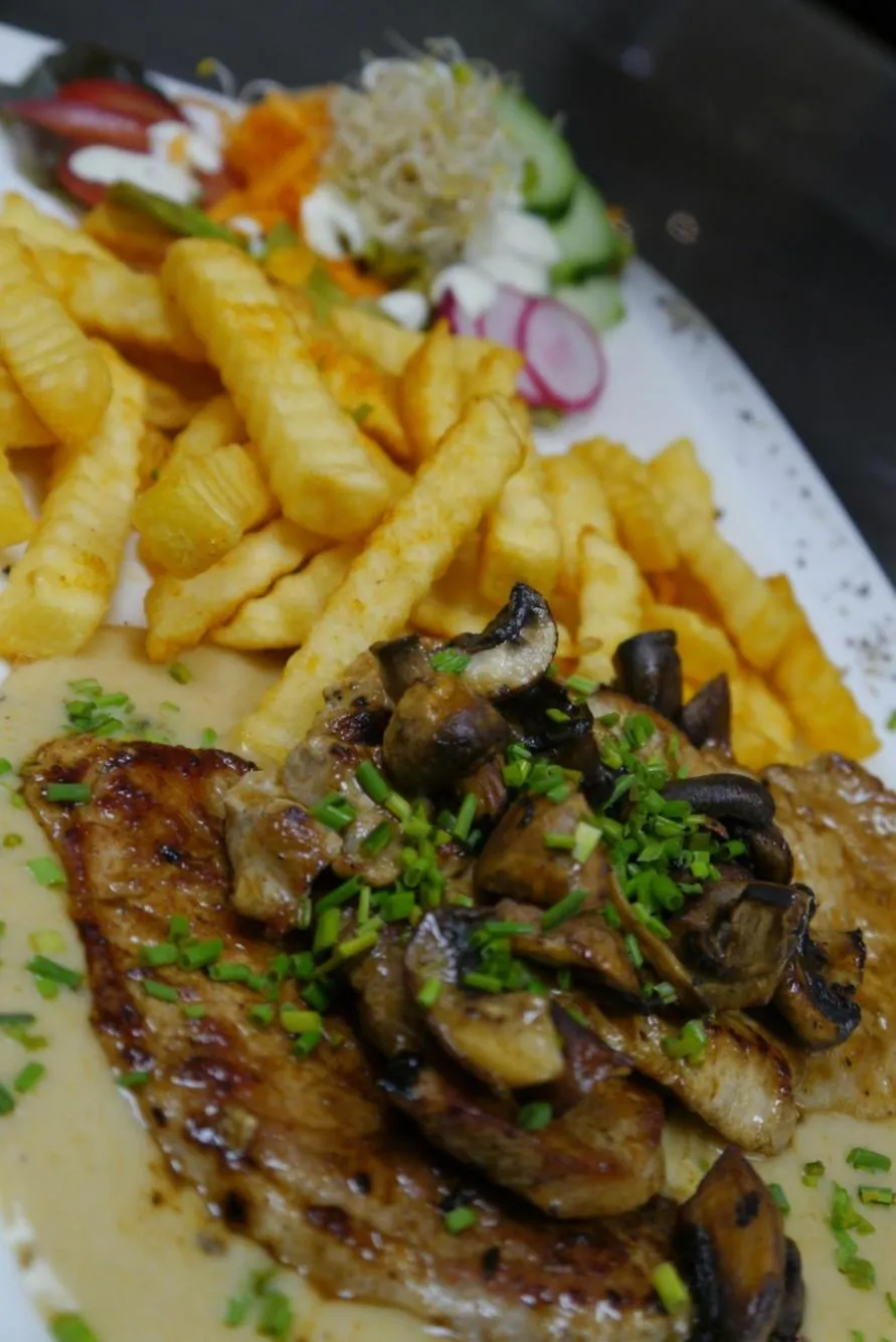 Food and drinks in Hotel Gasthof Fellner