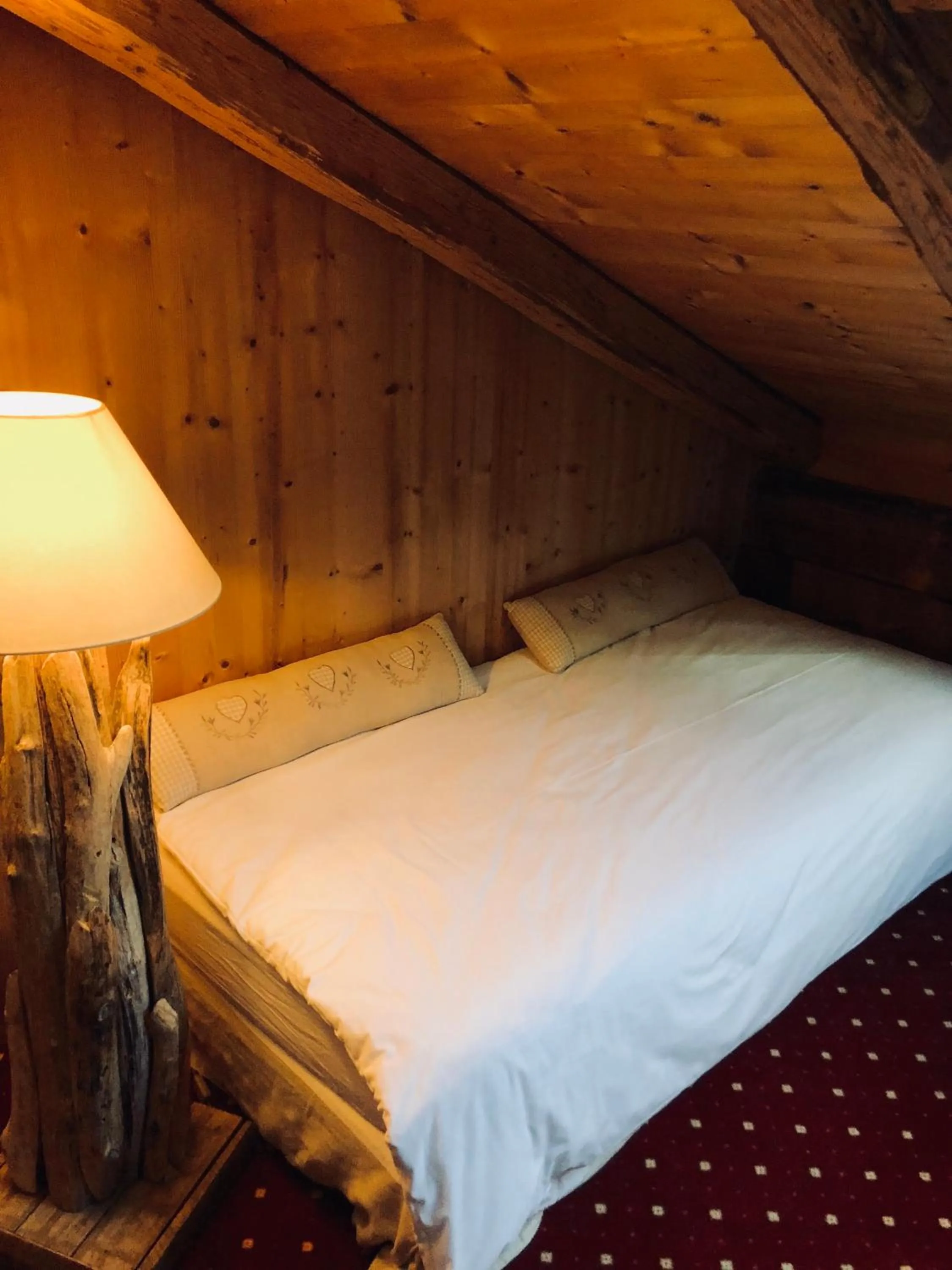 Bed in Le Coin Savoyard