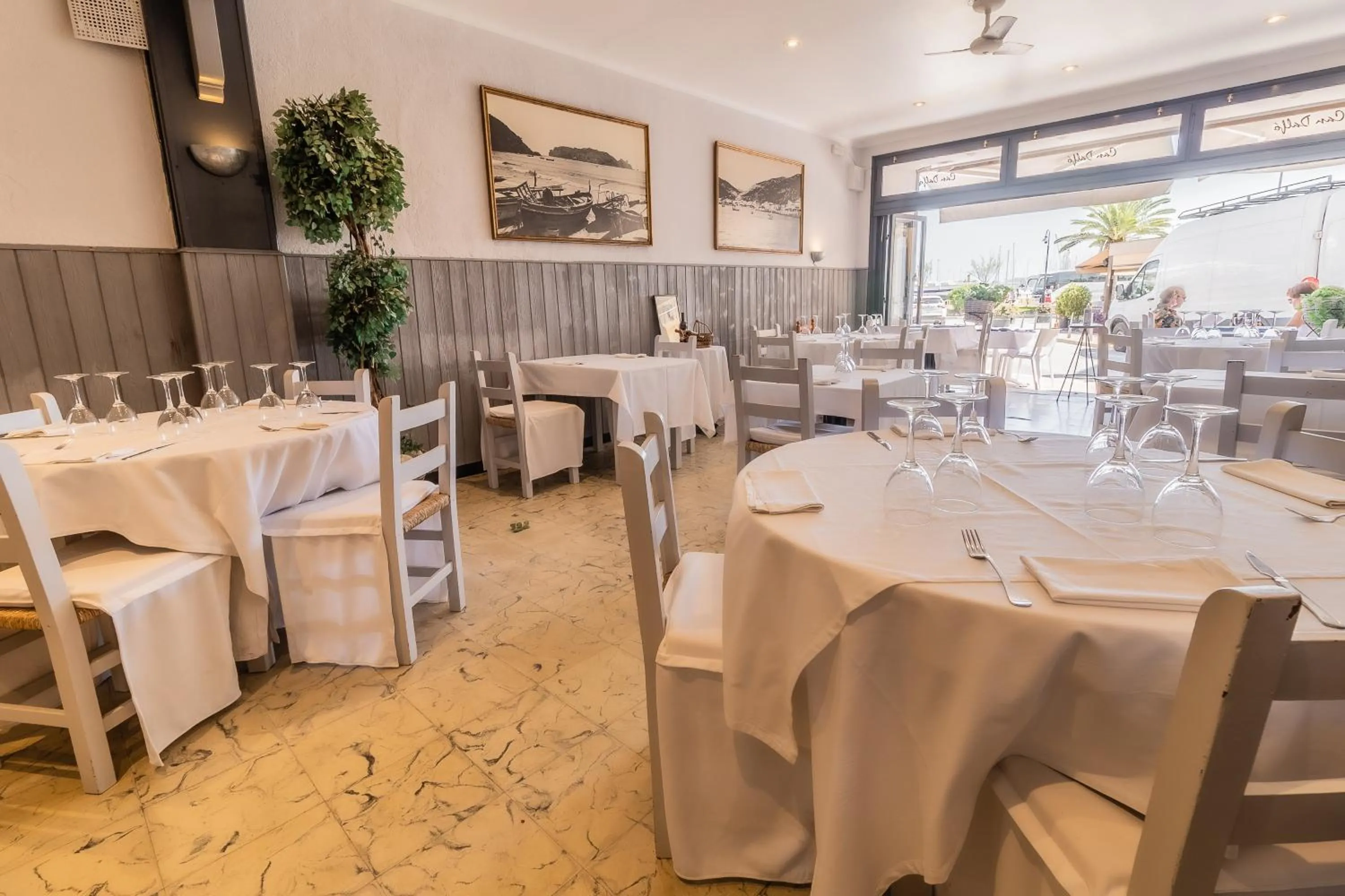 Restaurant/places to eat in Fonda Can Dalfo