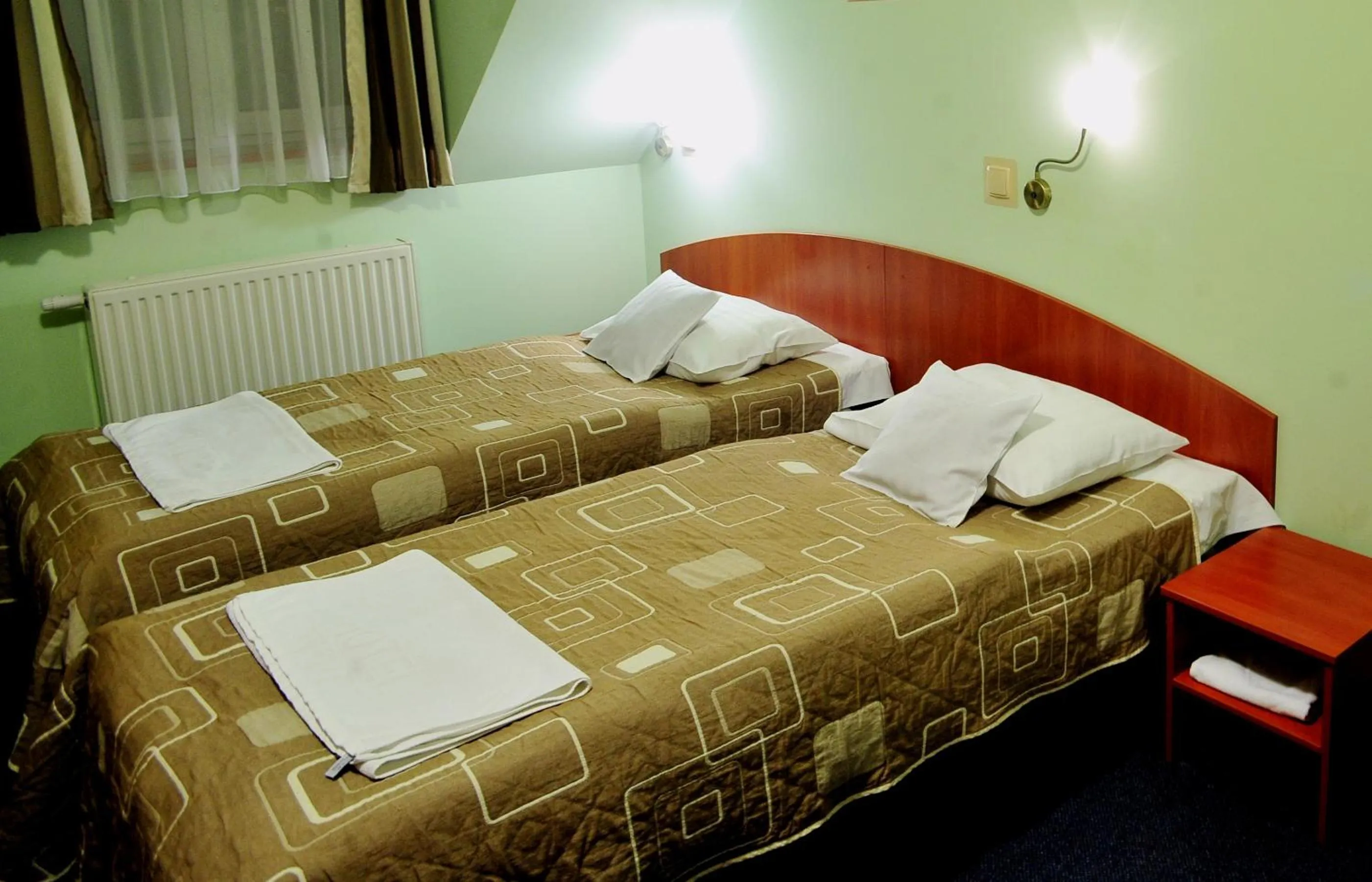 Bed in Hotel Złote Dęby