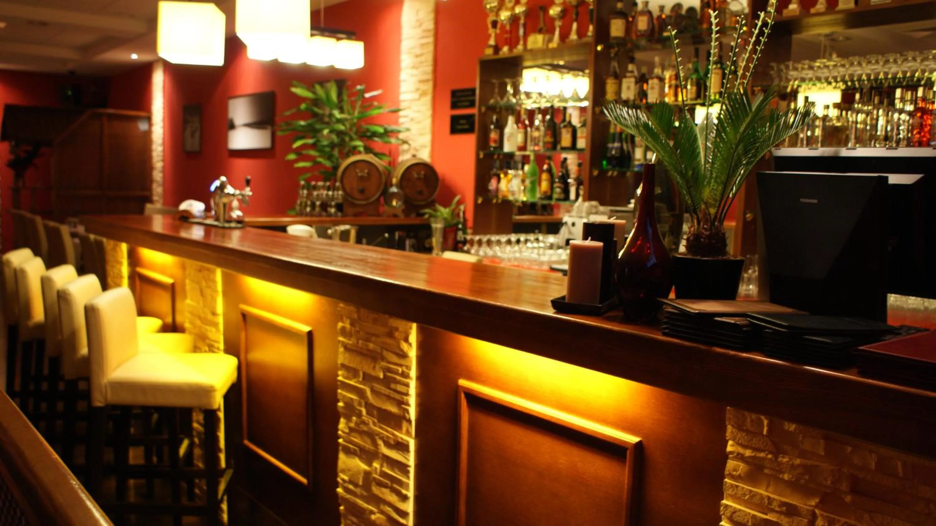 Lounge or bar in Hotel Złote Dęby