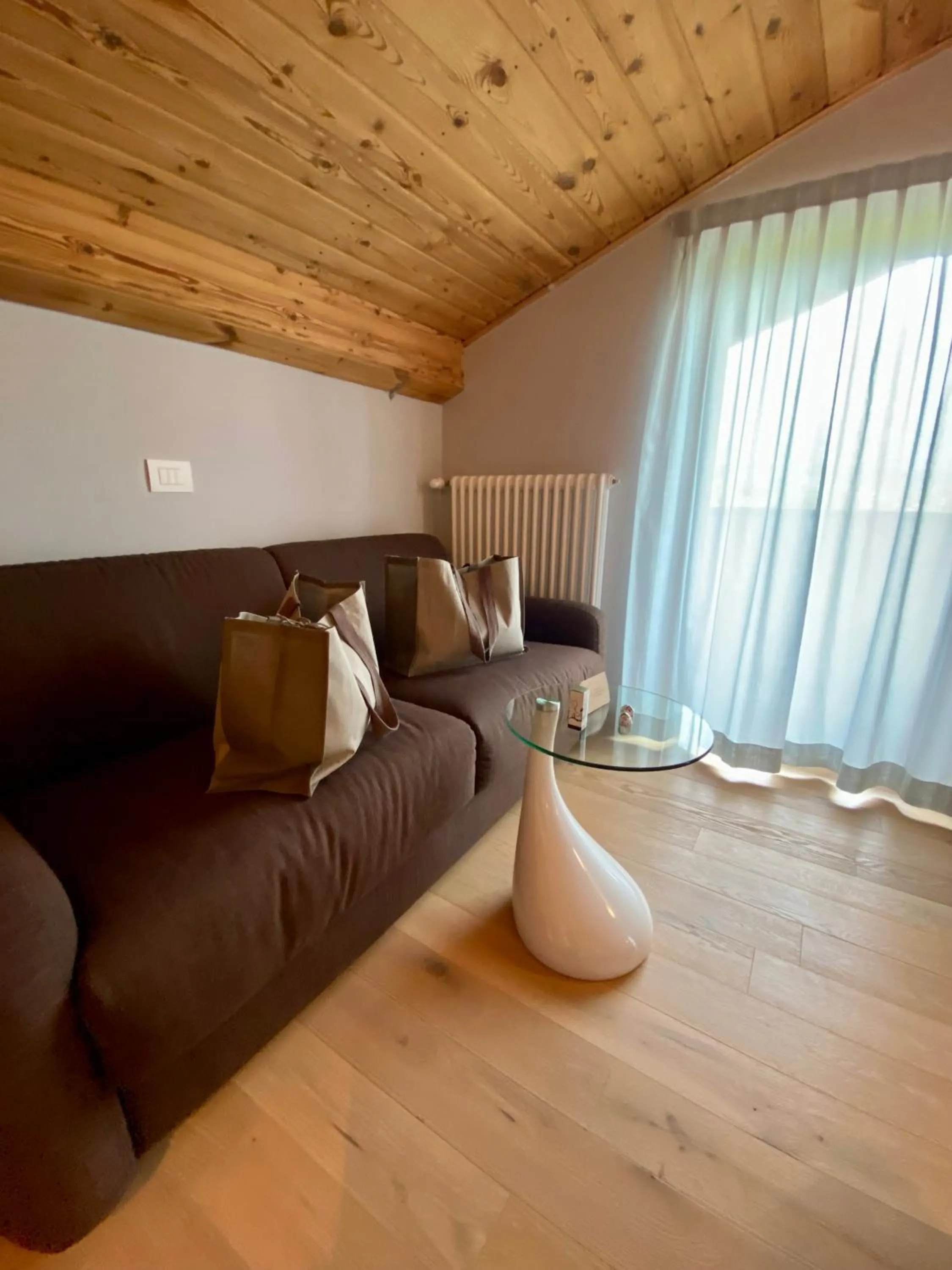 Bedroom, Seating Area in Albergo Rutzer