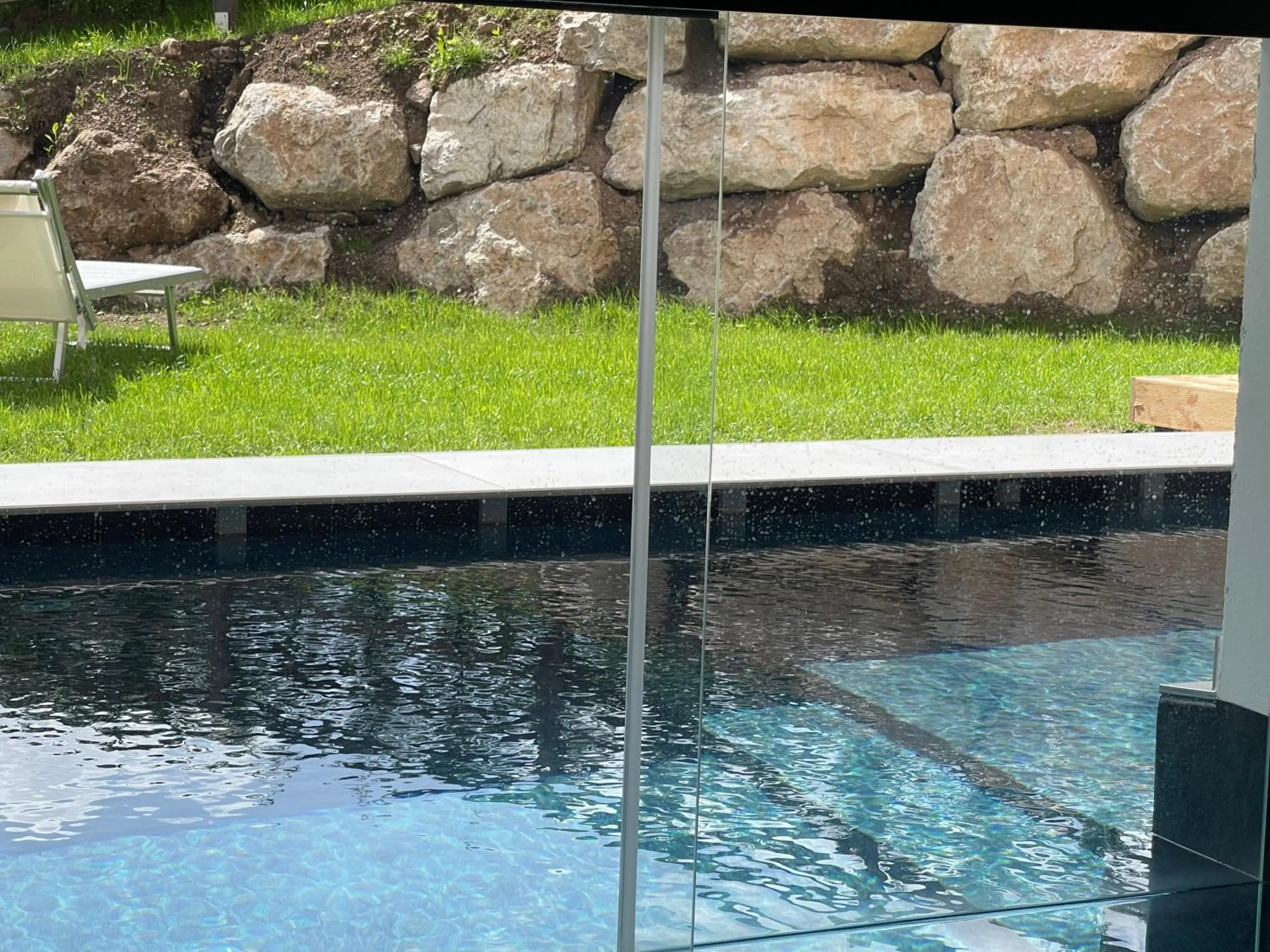 Pool view in Hotel Miravalle