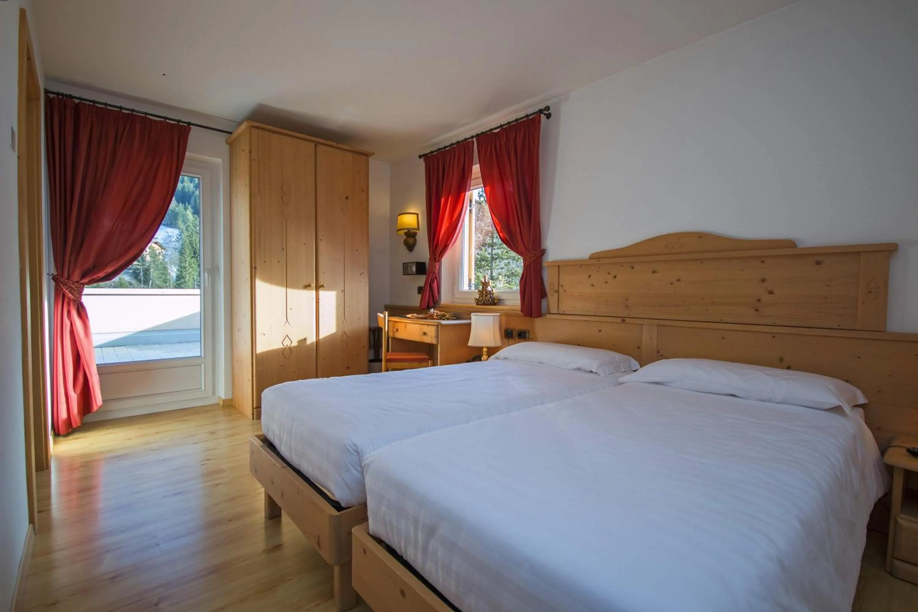 Bed in Hotel Miravalle