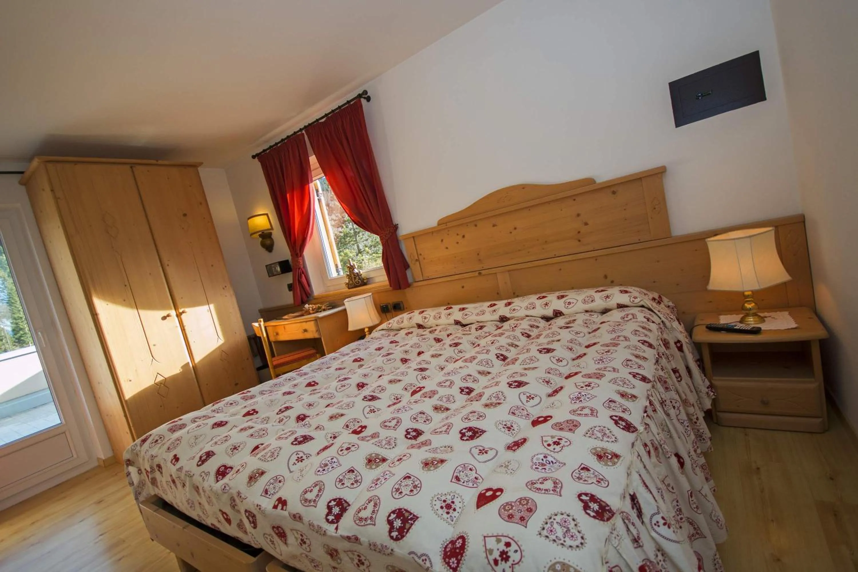 Bed in Hotel Miravalle