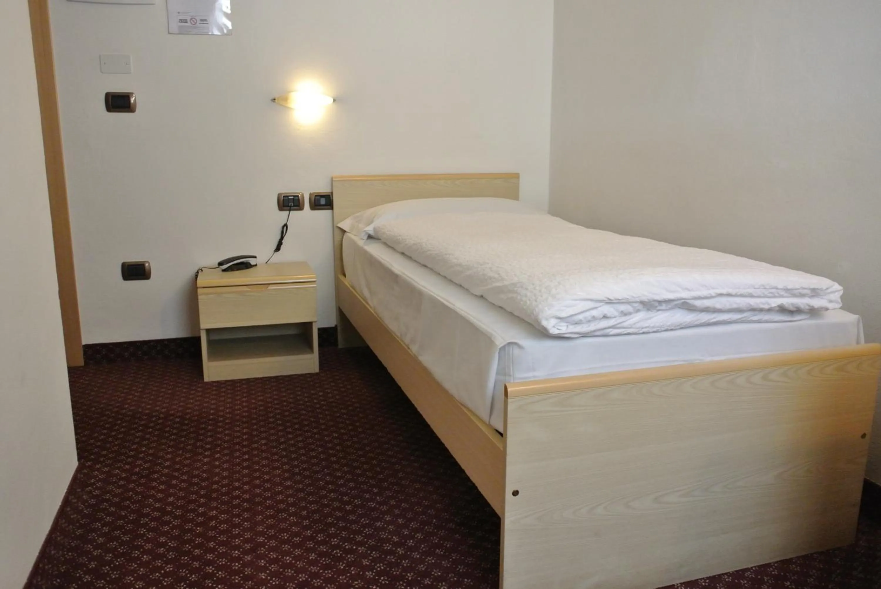 Bedroom, Bed in Hotel Miravalle