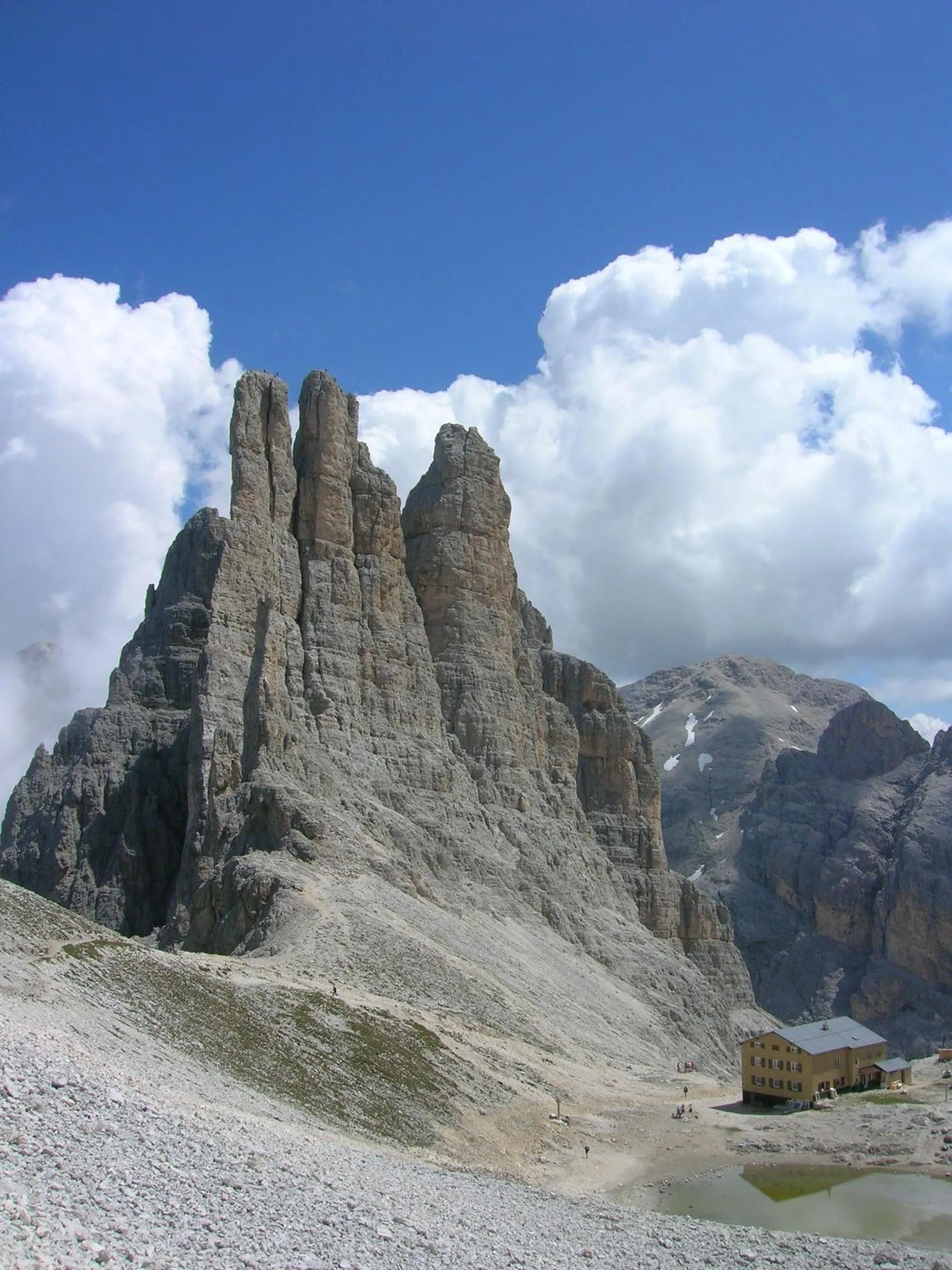 Hiking in Hotel Miravalle