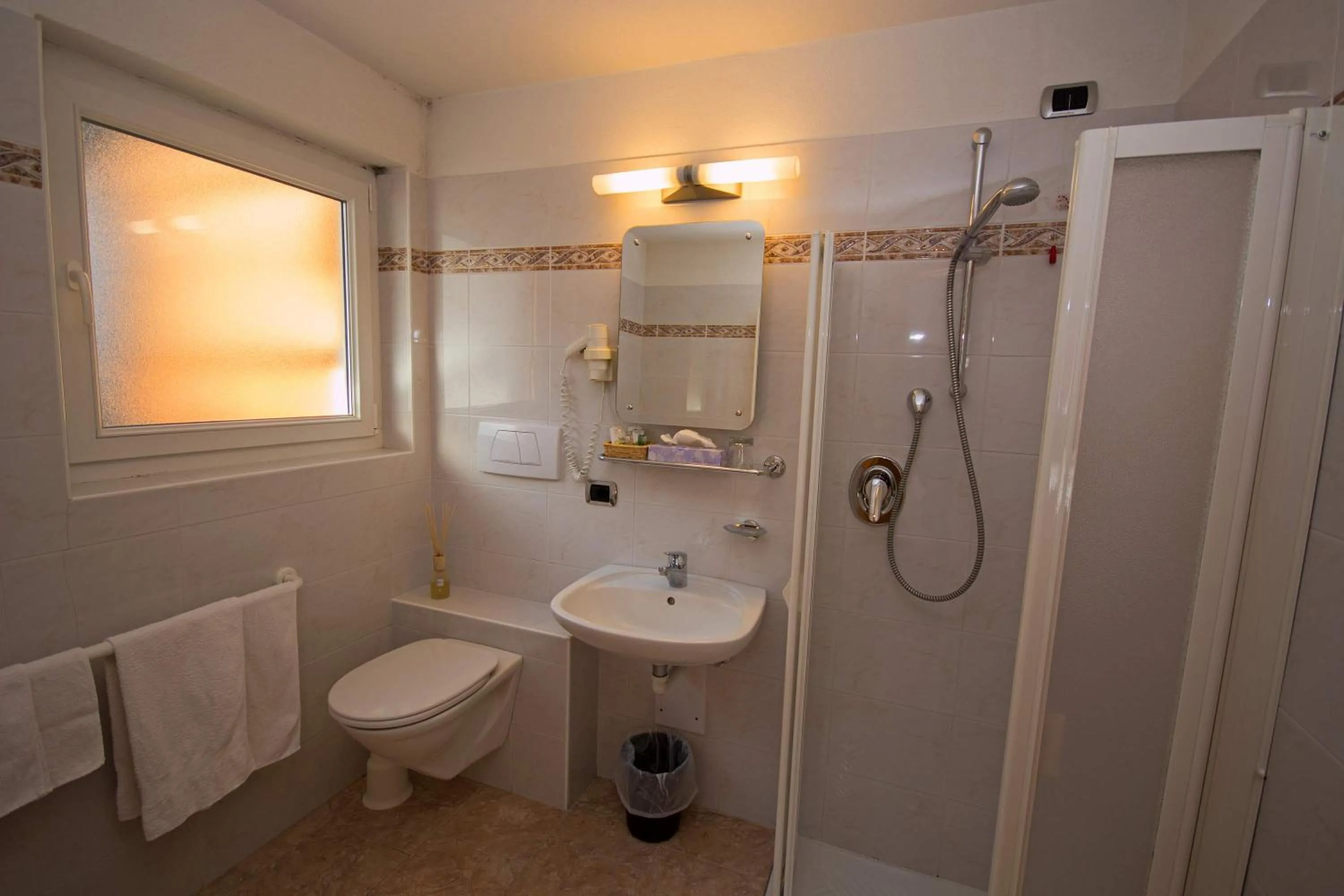 Bathroom in Hotel Miravalle