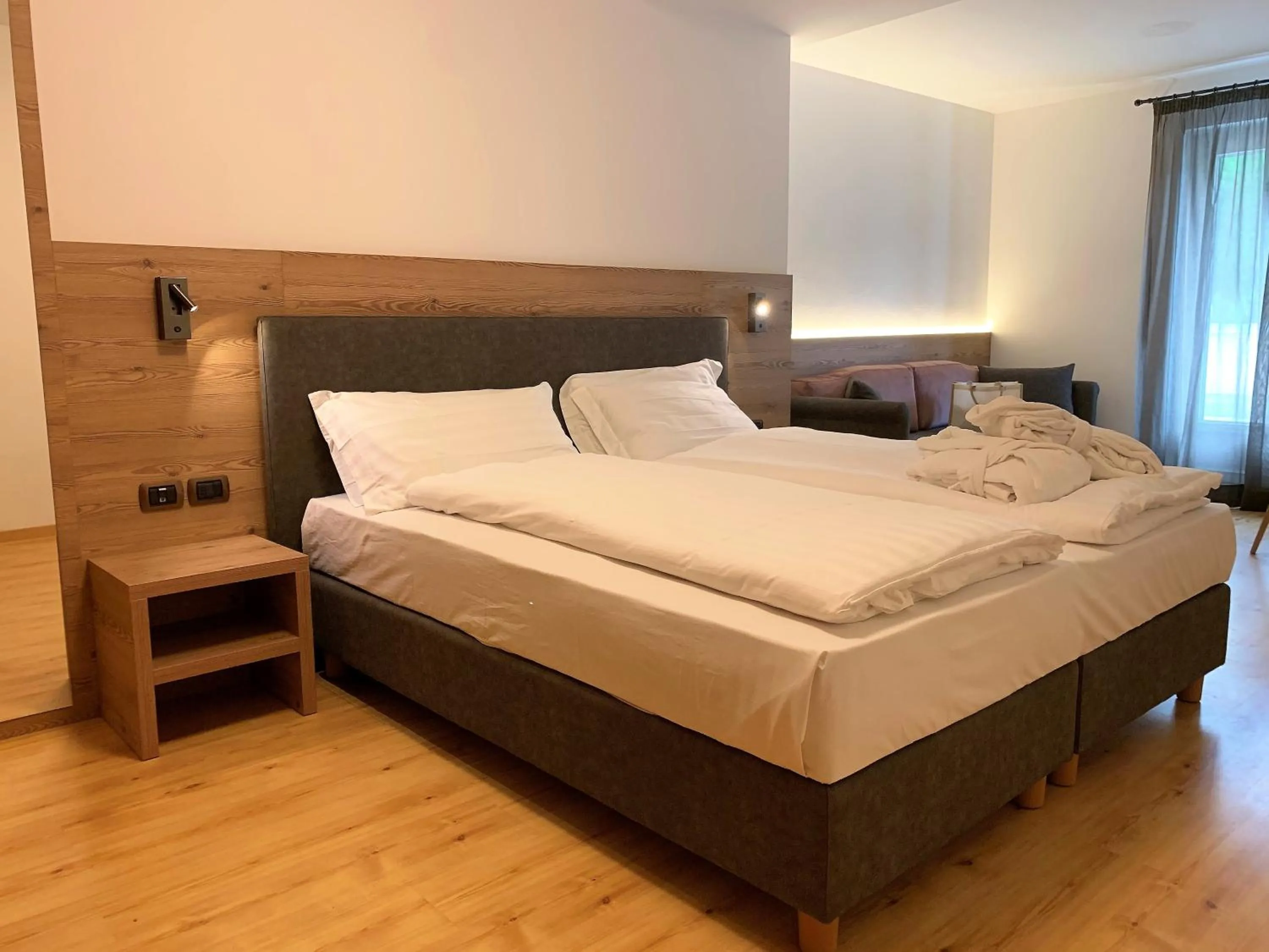 Bedroom, Bed in Hotel Miravalle