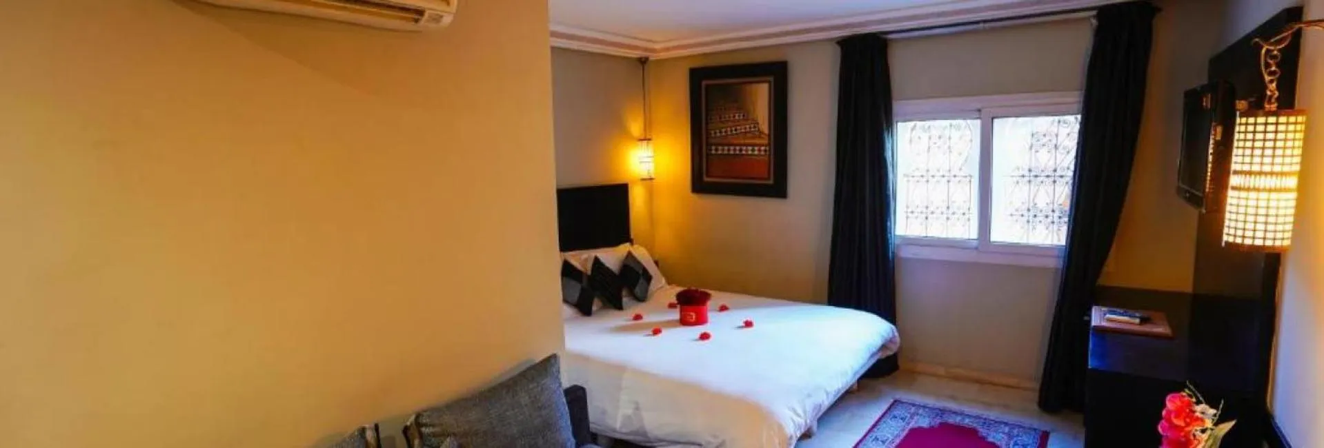 Bed in Palais Riad Reda & Spa