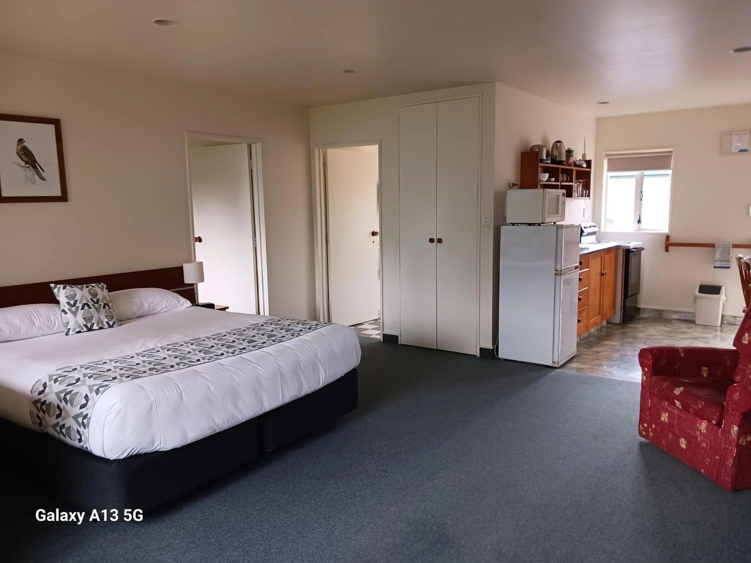 Bed in Anatoki Lodge Motel