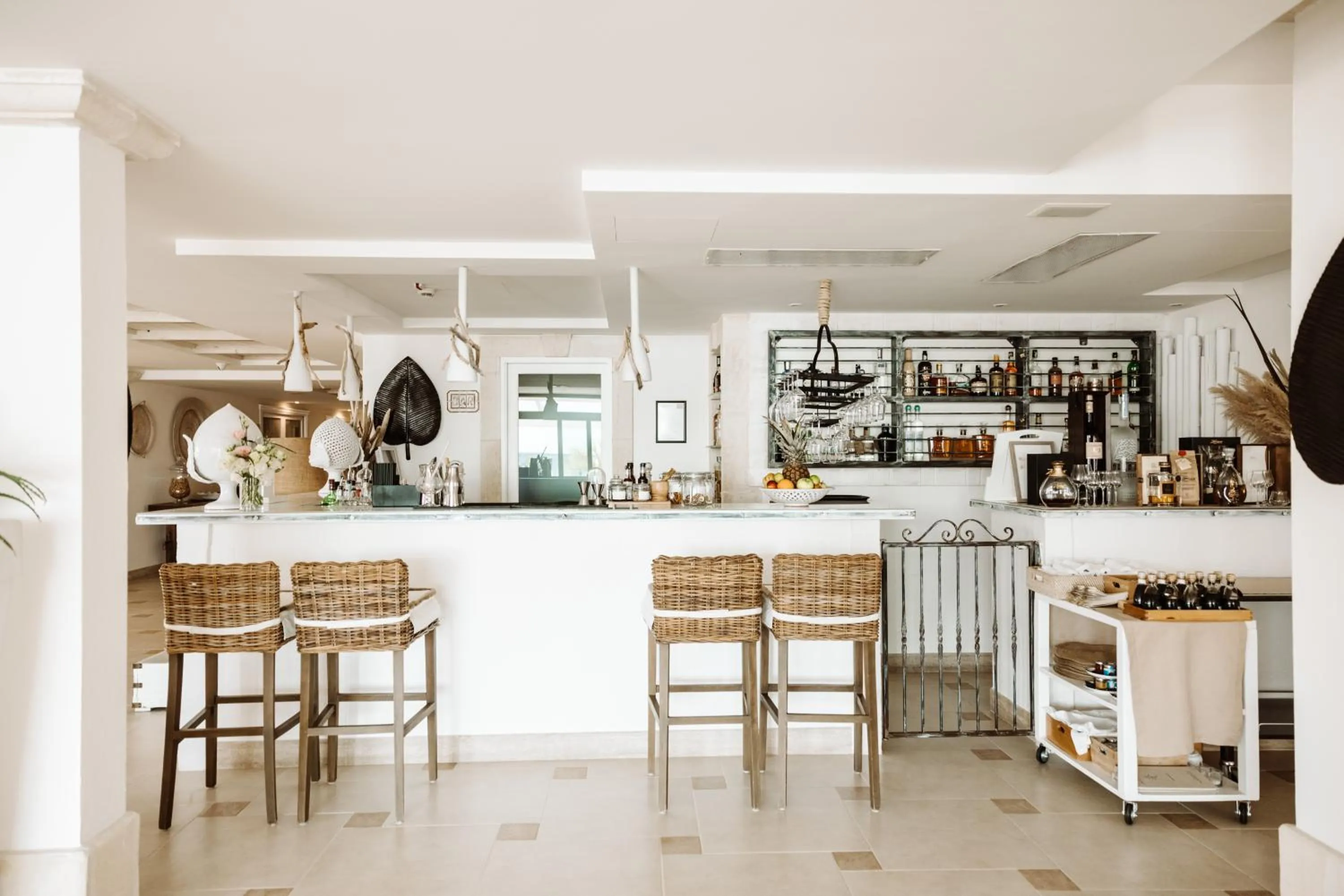 Lounge or bar in Canne Bianche Lifestyle Hotel