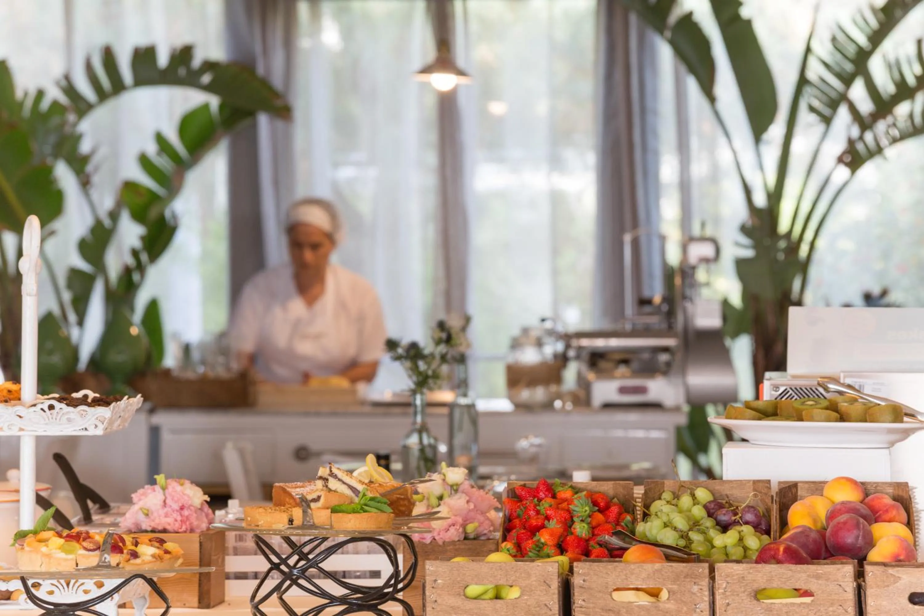 Food and drinks in Canne Bianche Lifestyle Hotel