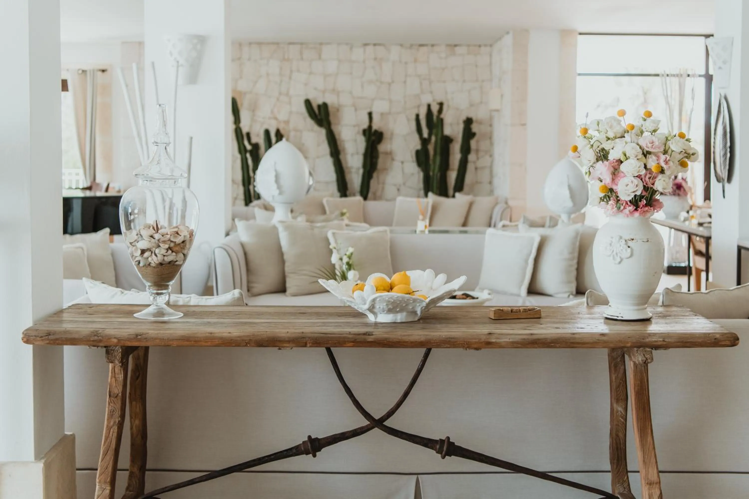 Lobby or reception in Canne Bianche Lifestyle Hotel