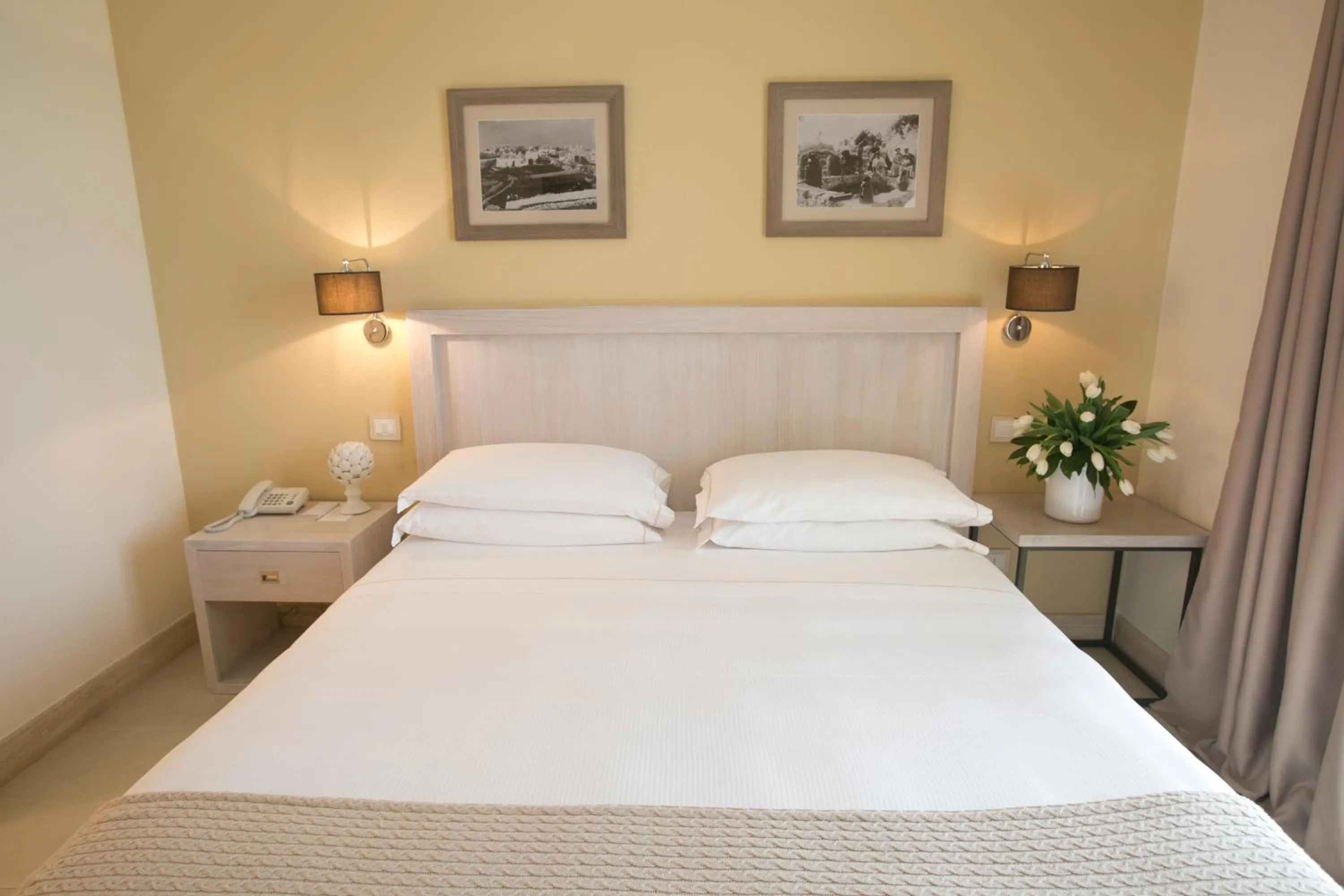 Bed in Canne Bianche Lifestyle Hotel