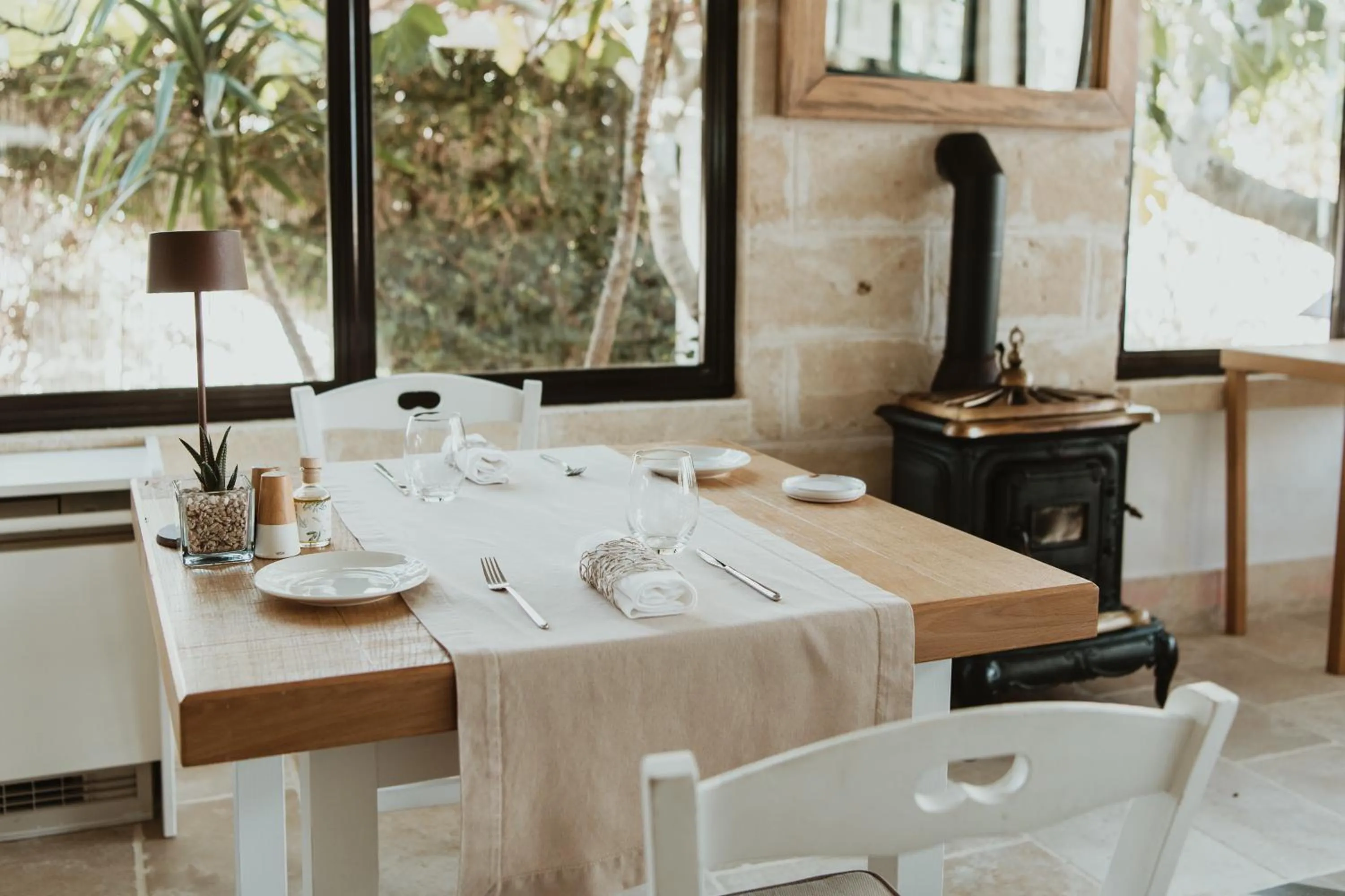 Restaurant/places to eat in Canne Bianche Lifestyle Hotel