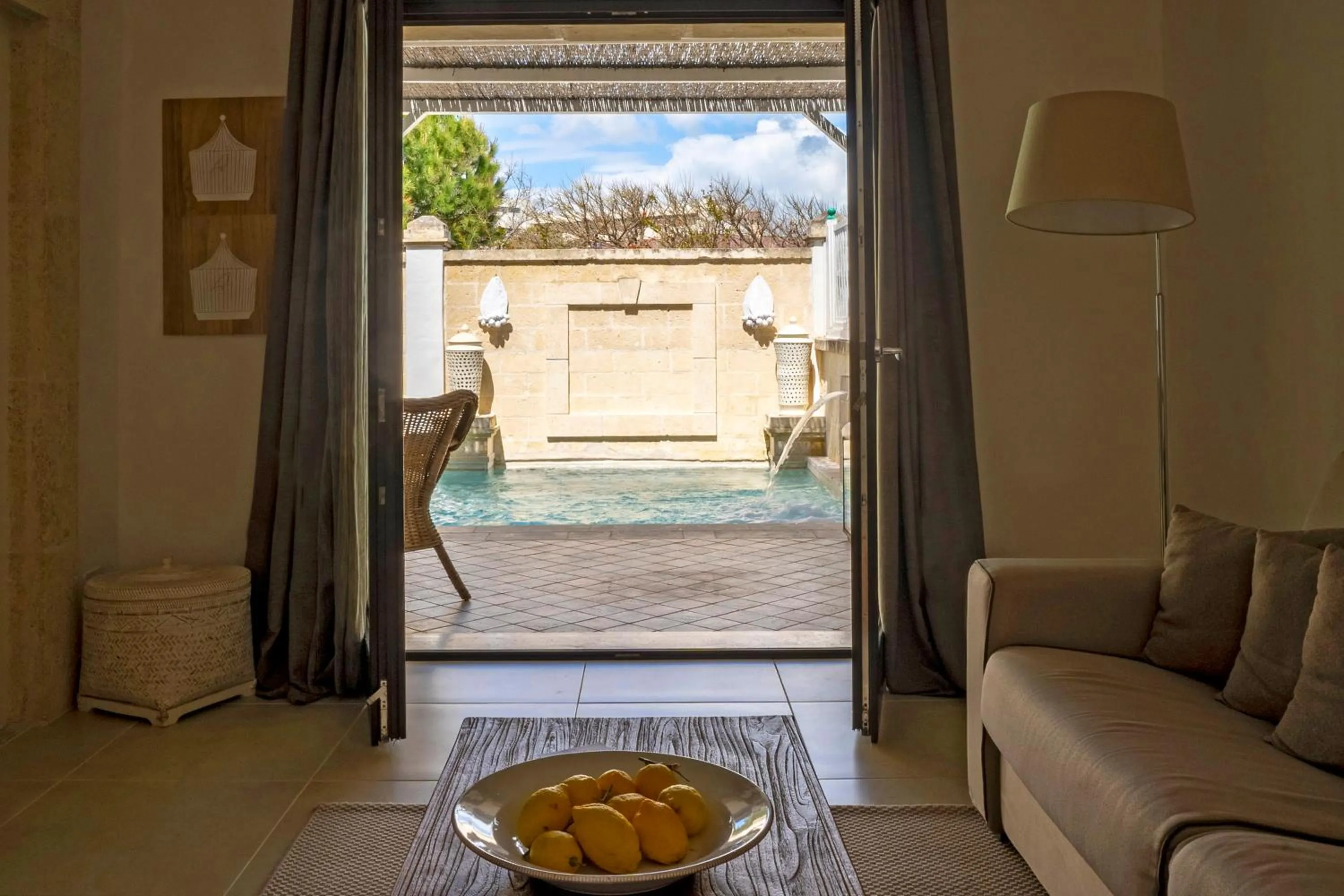 Patio in Canne Bianche Lifestyle Hotel