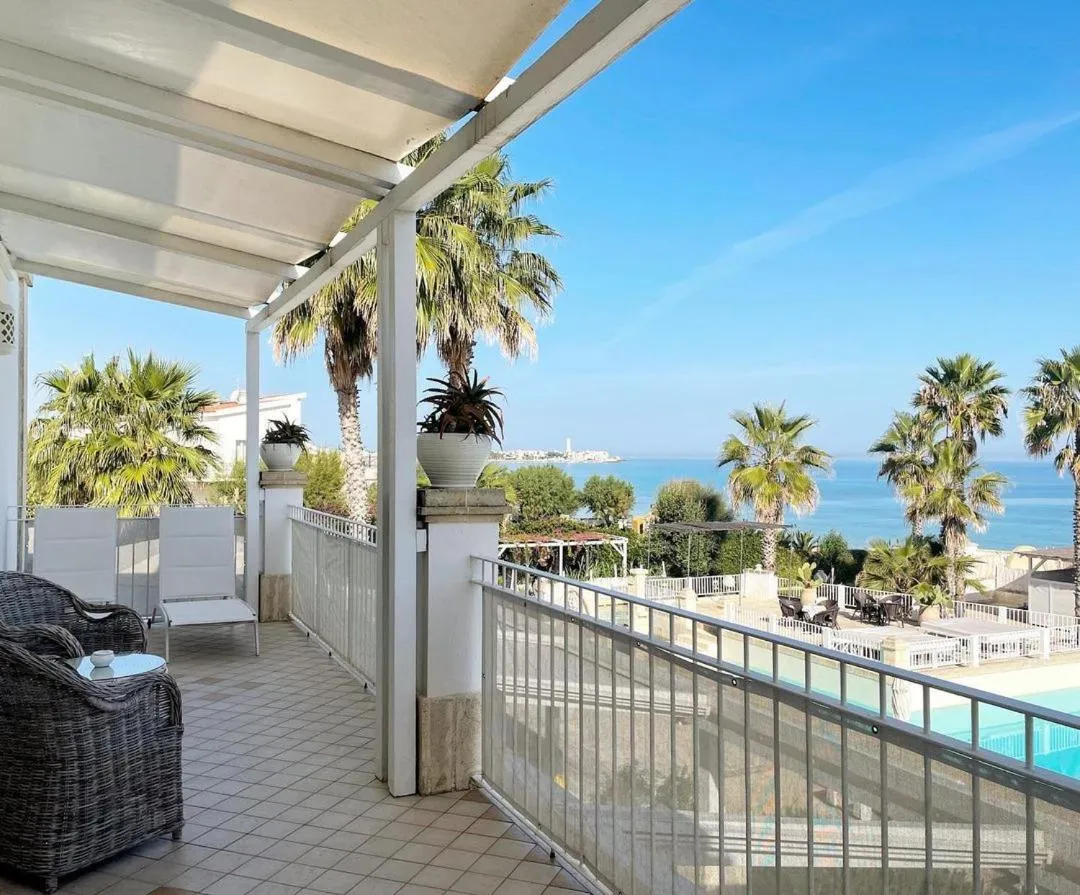 Balcony/Terrace in Canne Bianche Lifestyle Hotel
