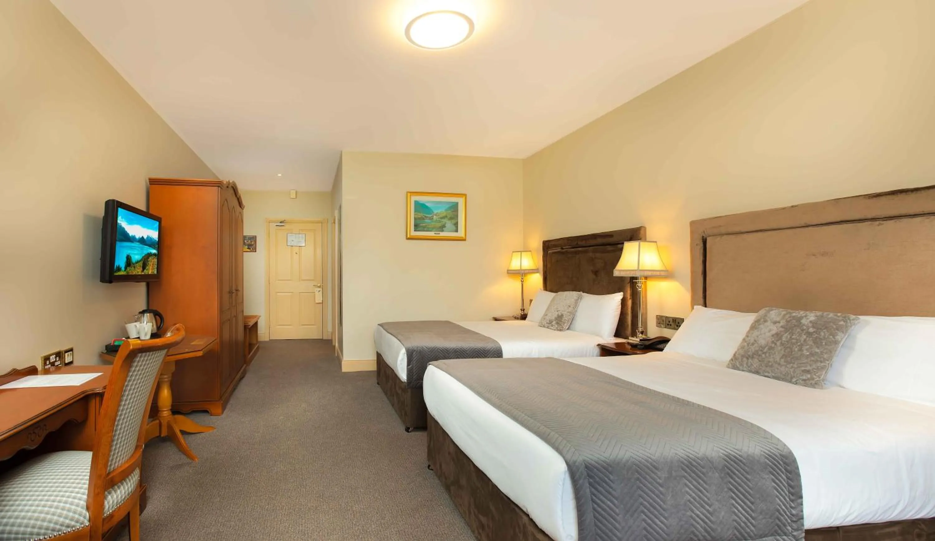 Bedroom, Bed in Brook Lodge Boutique Hotel