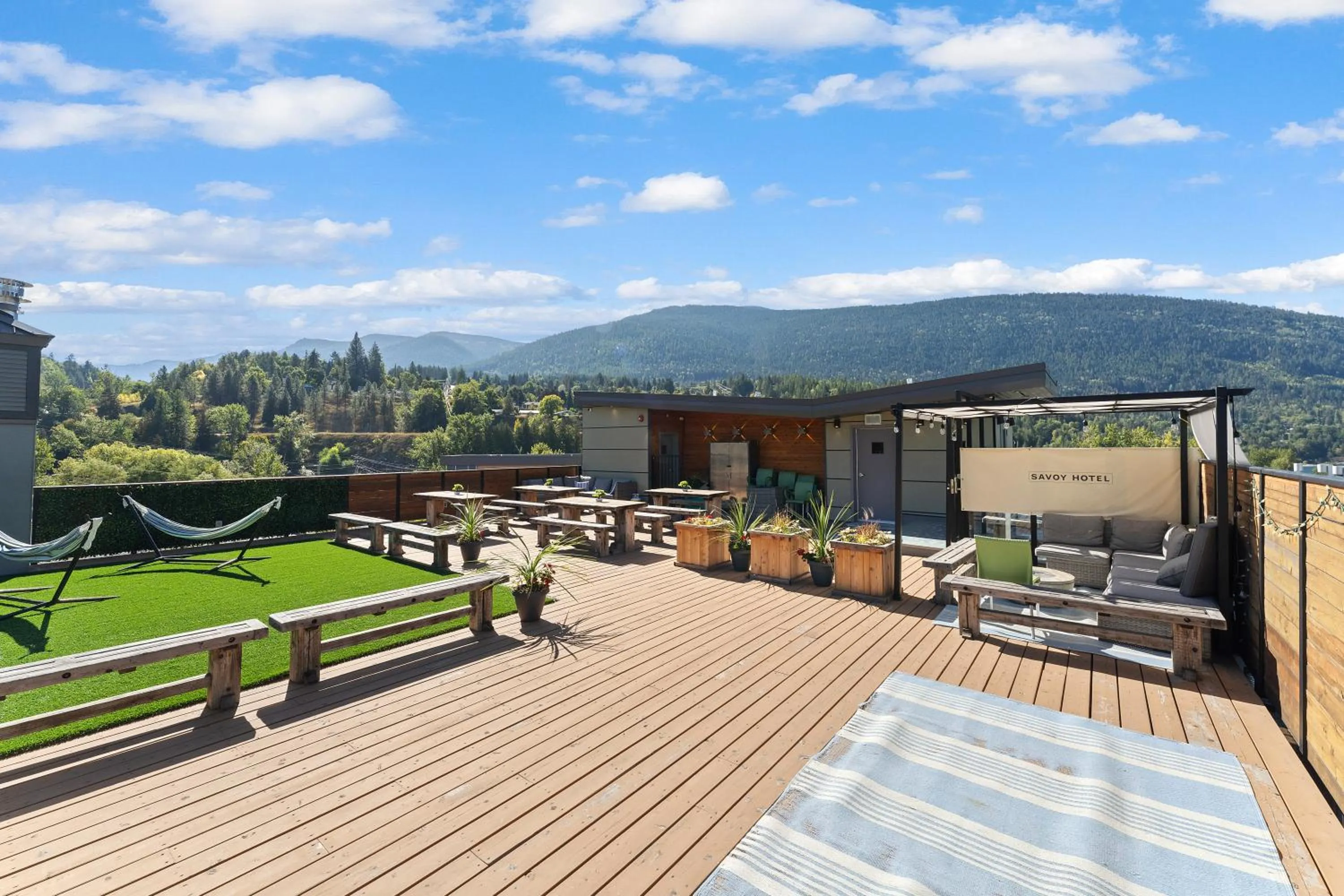 Balcony/Terrace in Savoy Hotel