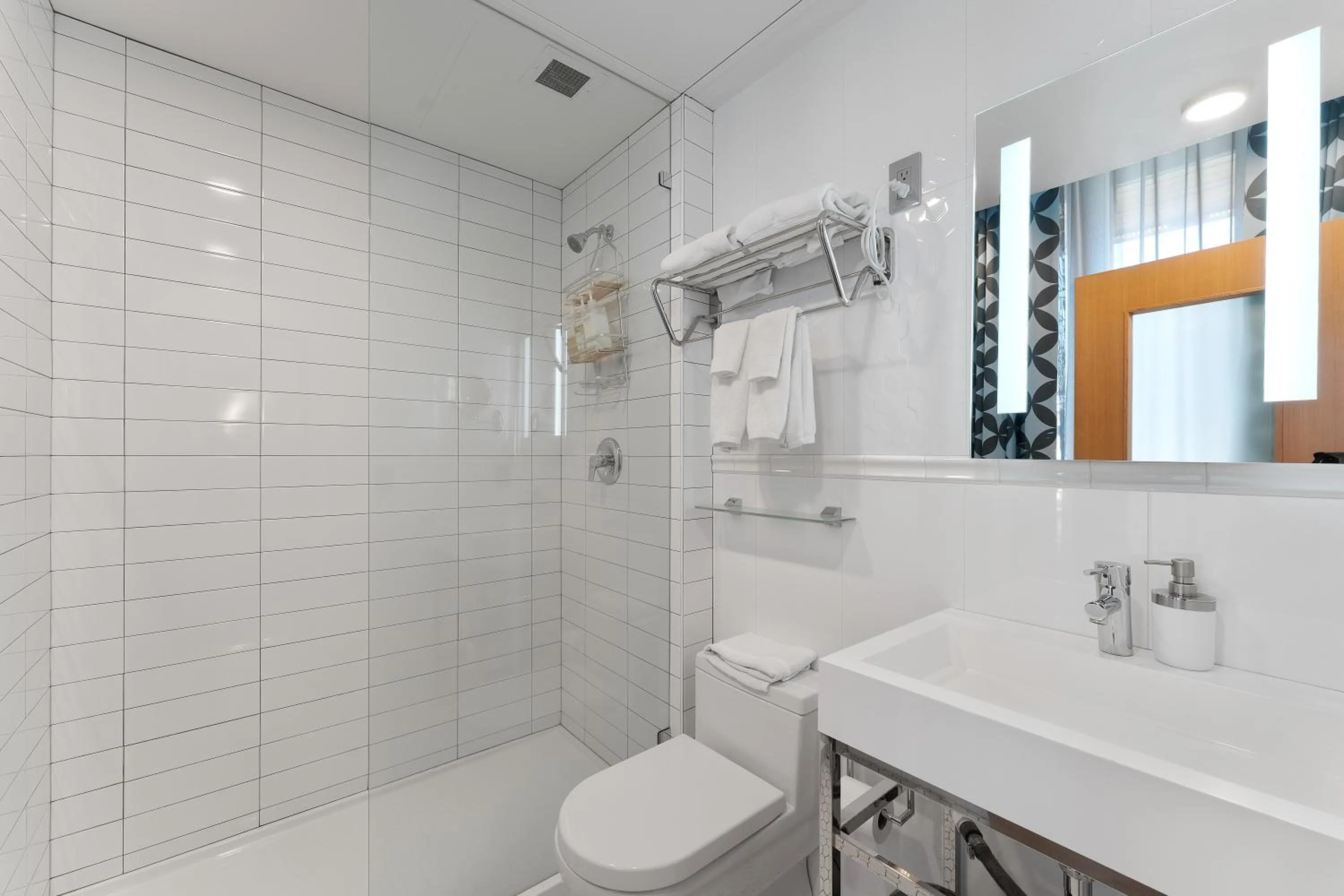 Shower in Savoy Hotel