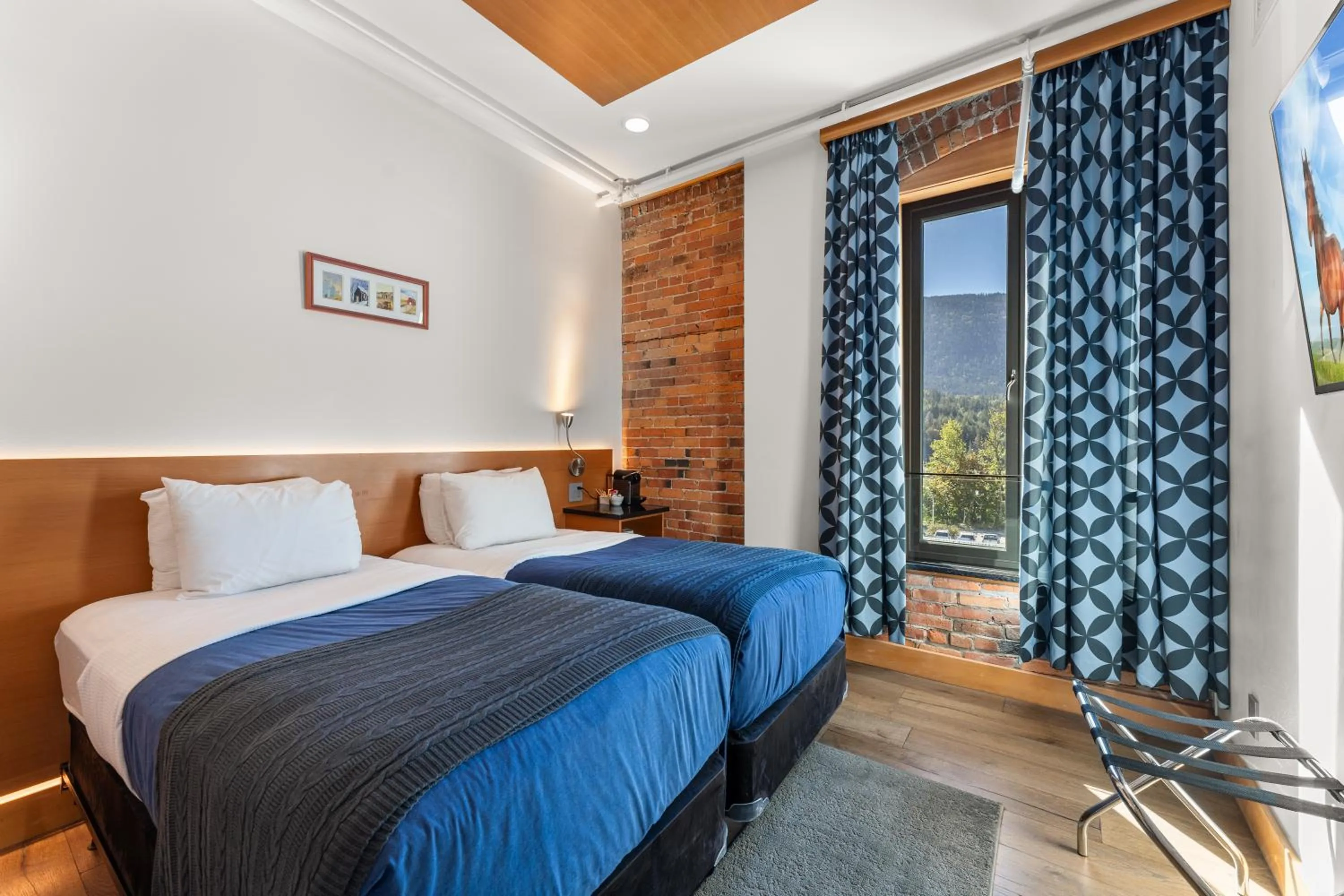 Deluxe Twin Room in Savoy Hotel