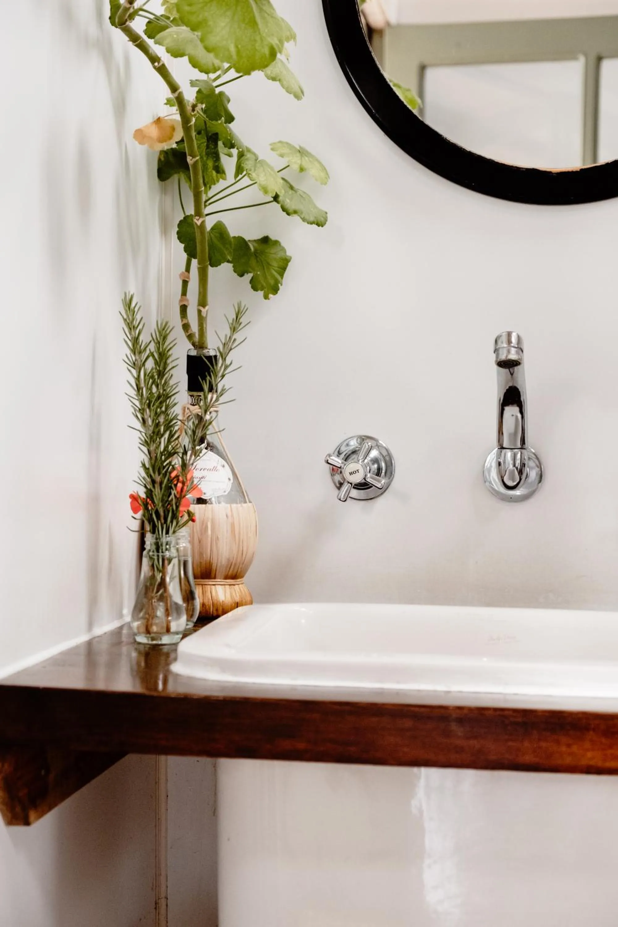 Bathroom in The Wandering Whale Port Fairy