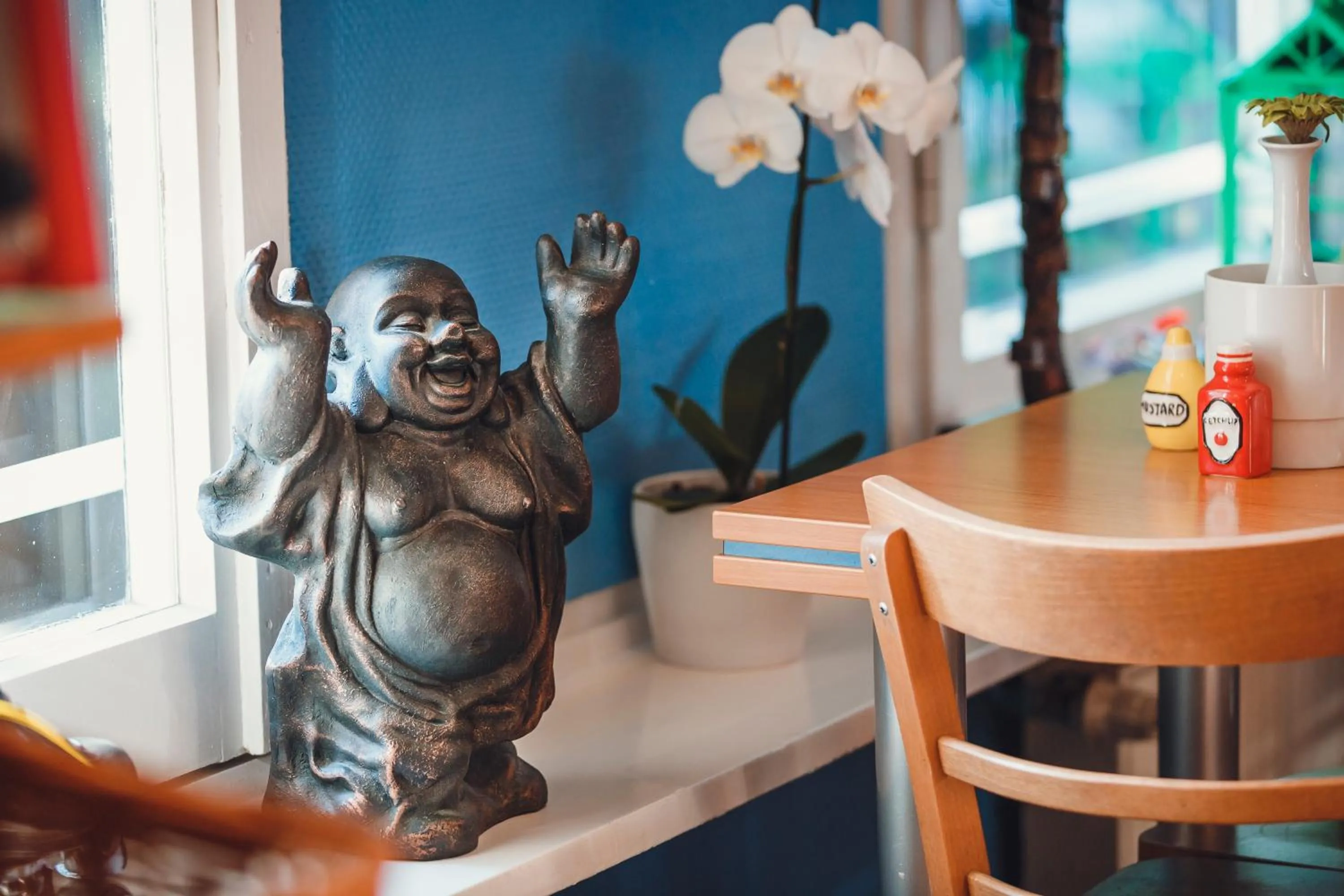 Restaurant/places to eat in Hotel Ambiente Berlin City