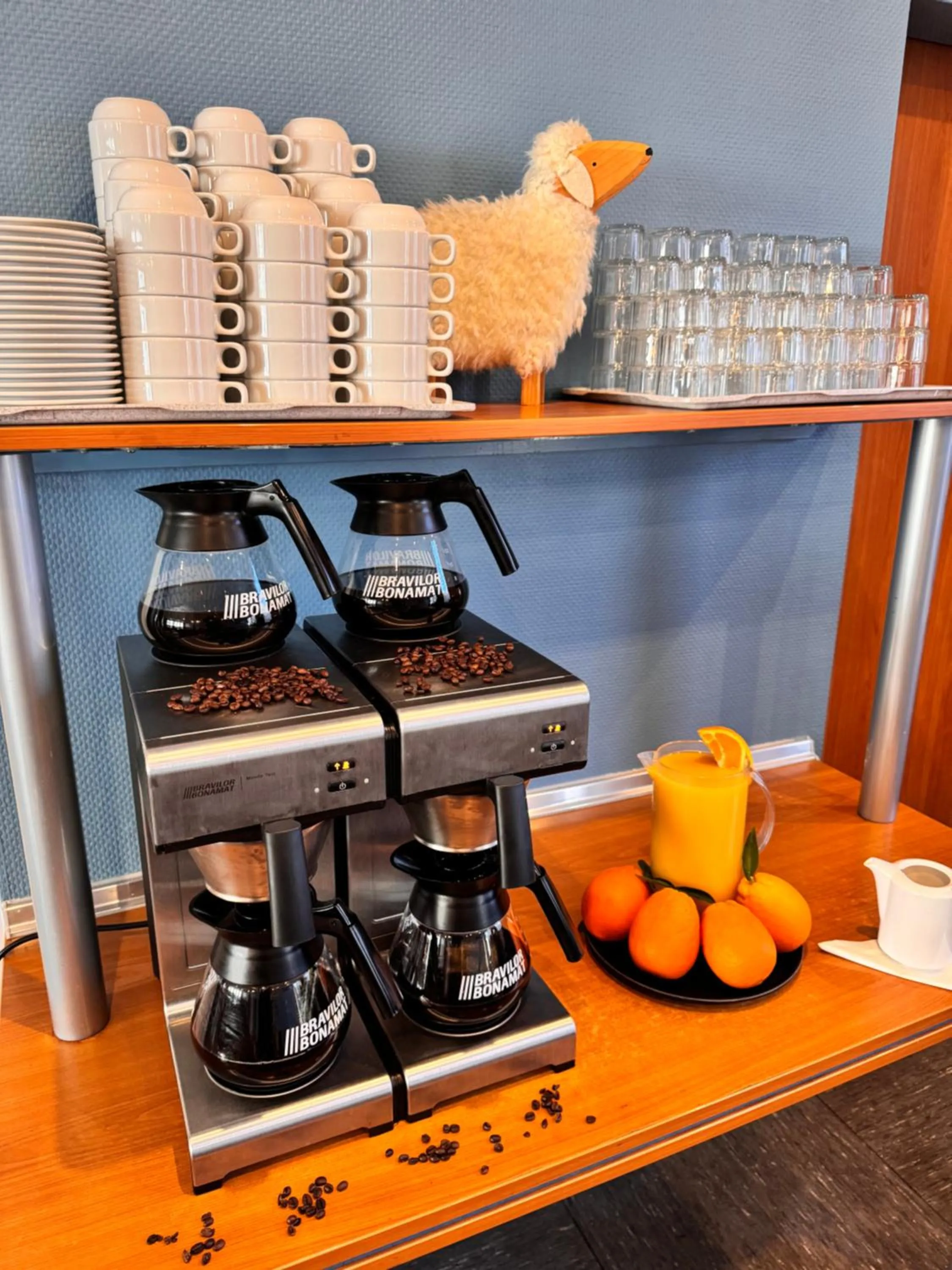 Restaurant/places to eat in Hotel Ambiente Berlin City