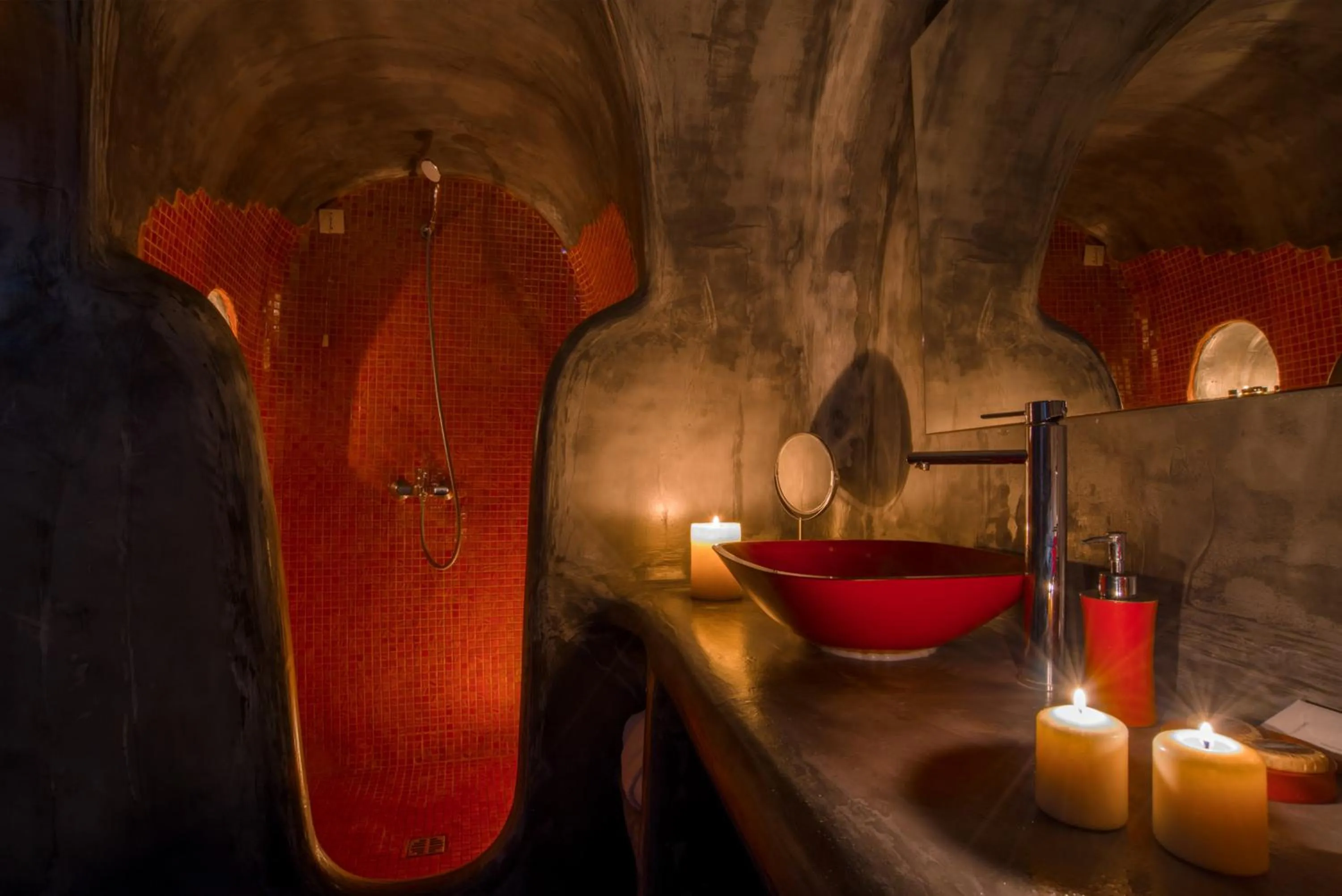 Bathroom in Ilioperato Hotel