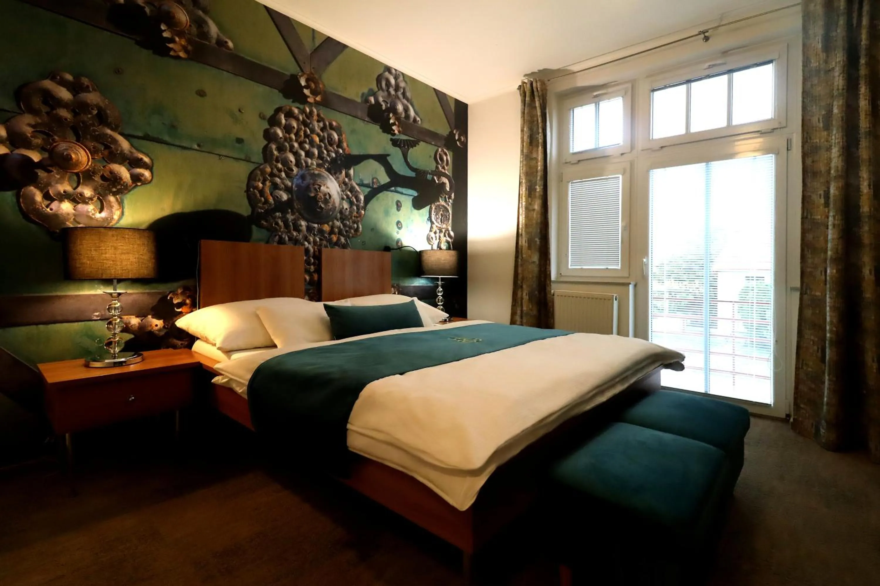 Bed in Boutique Hotel Golf Garni