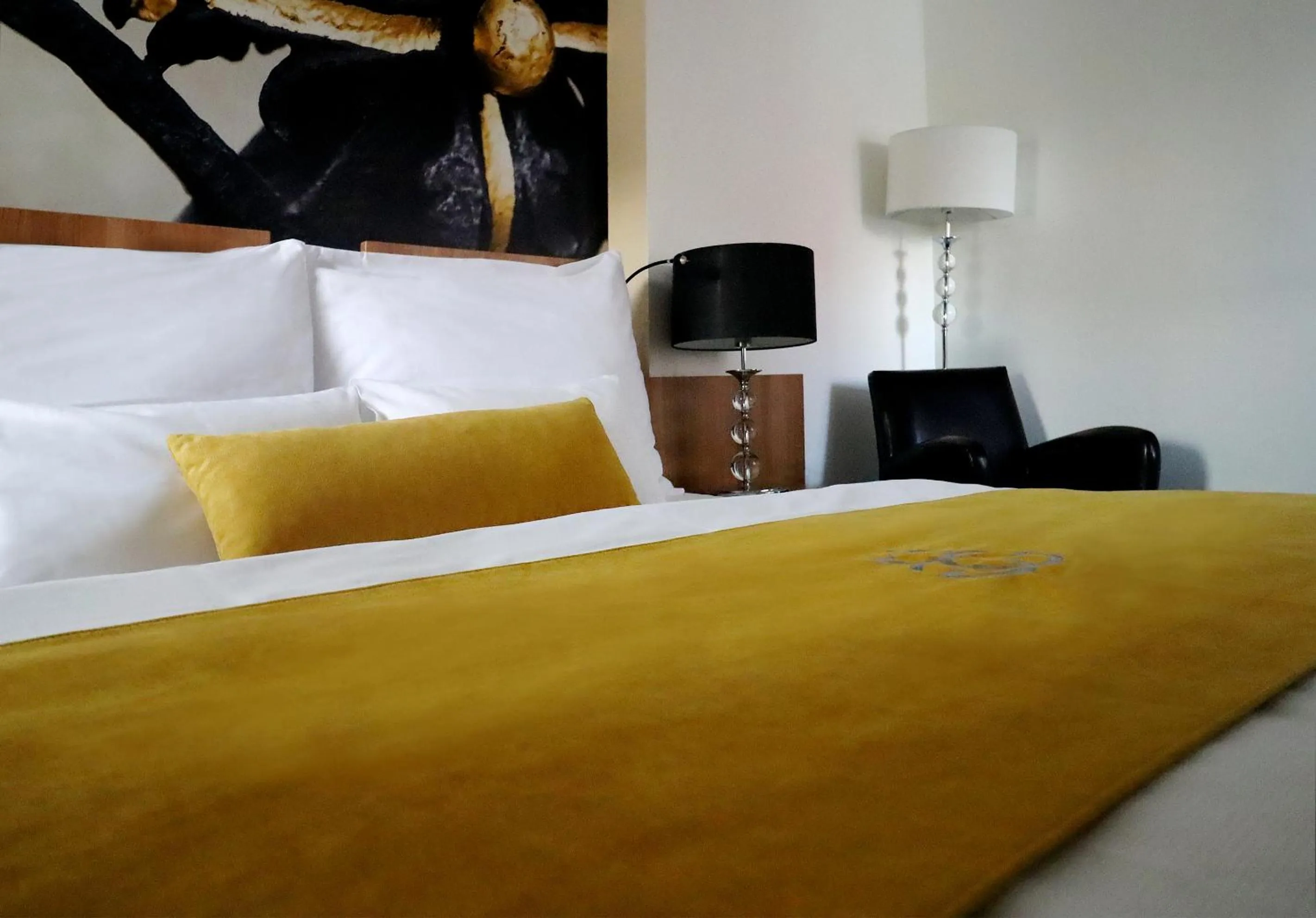 Bed in Boutique Hotel Golf Garni