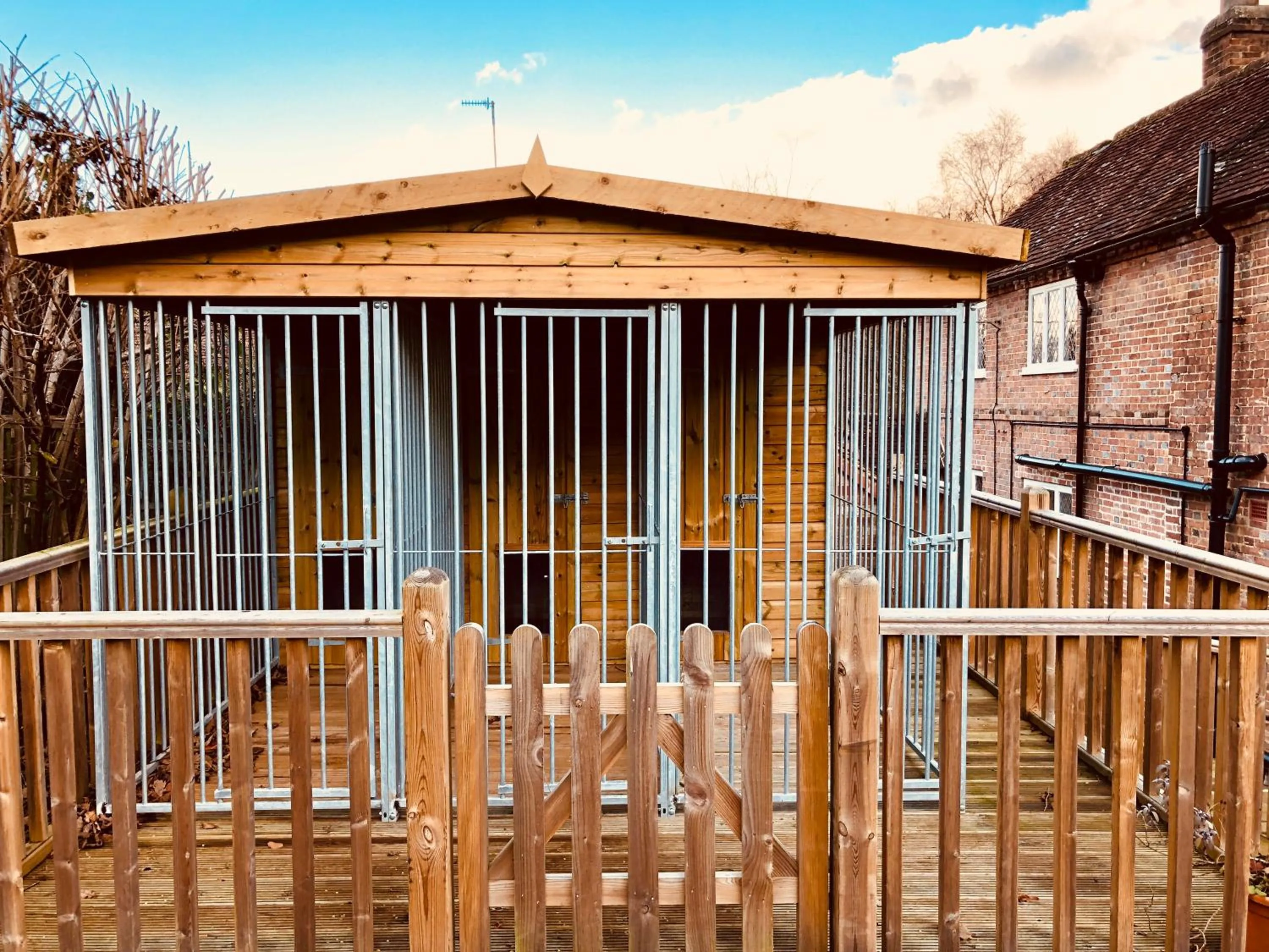 Property building in The Dorset Arms Pub & Cottage Rooms