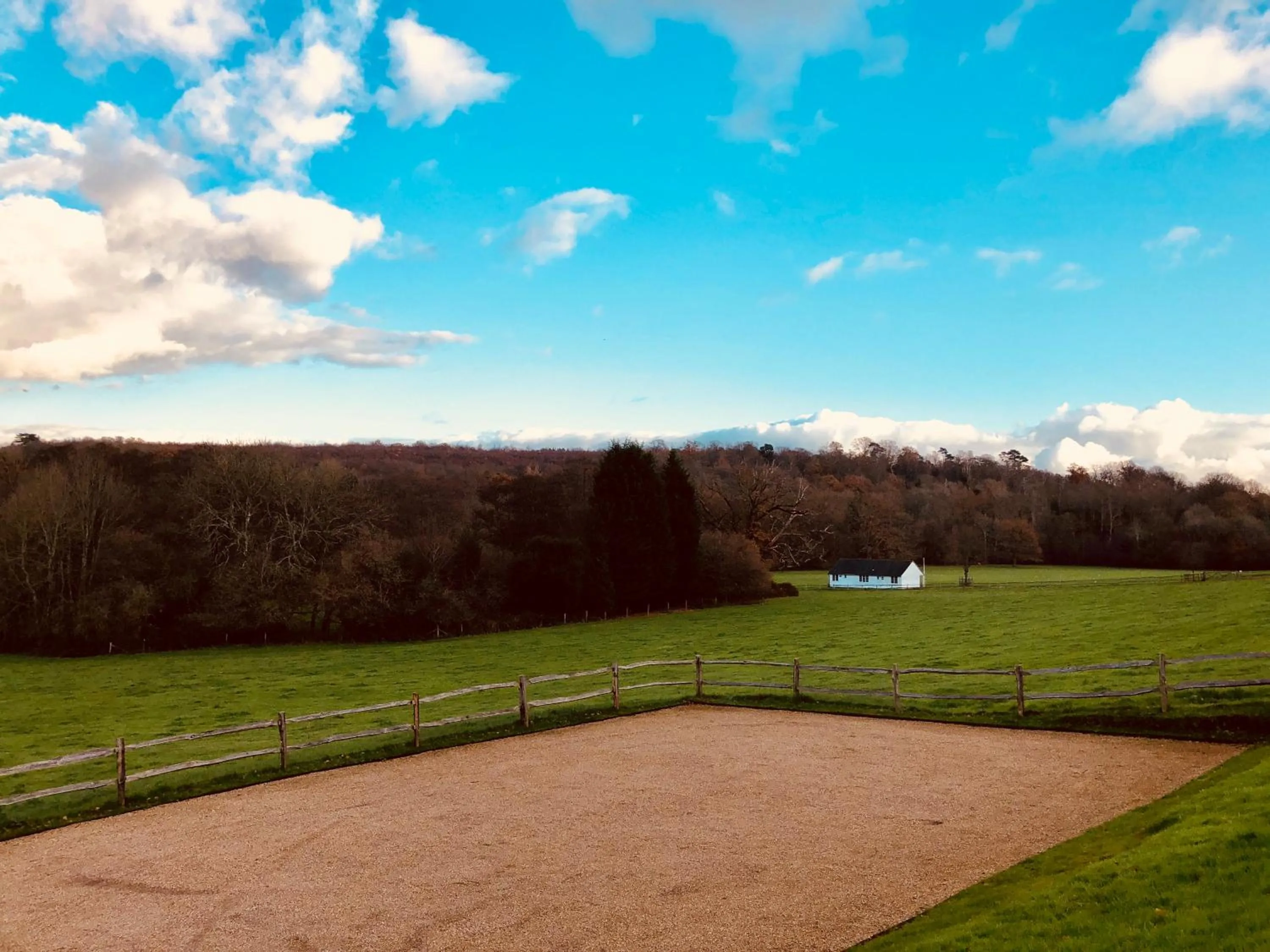 Property building in The Dorset Arms Pub & Cottage Rooms