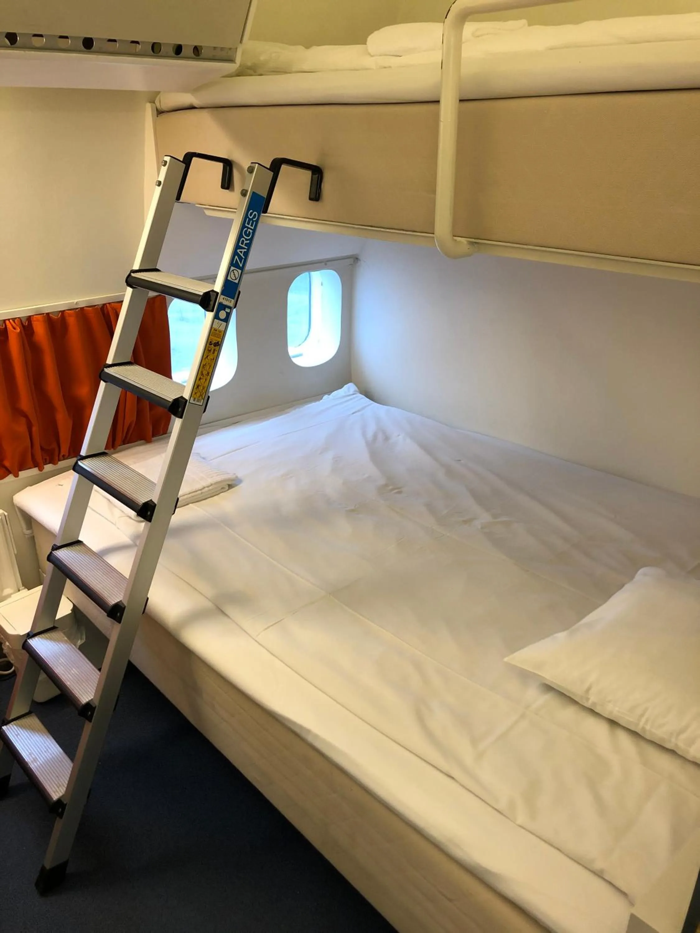 bunk bed in STF Jumbo Stay Stockholm