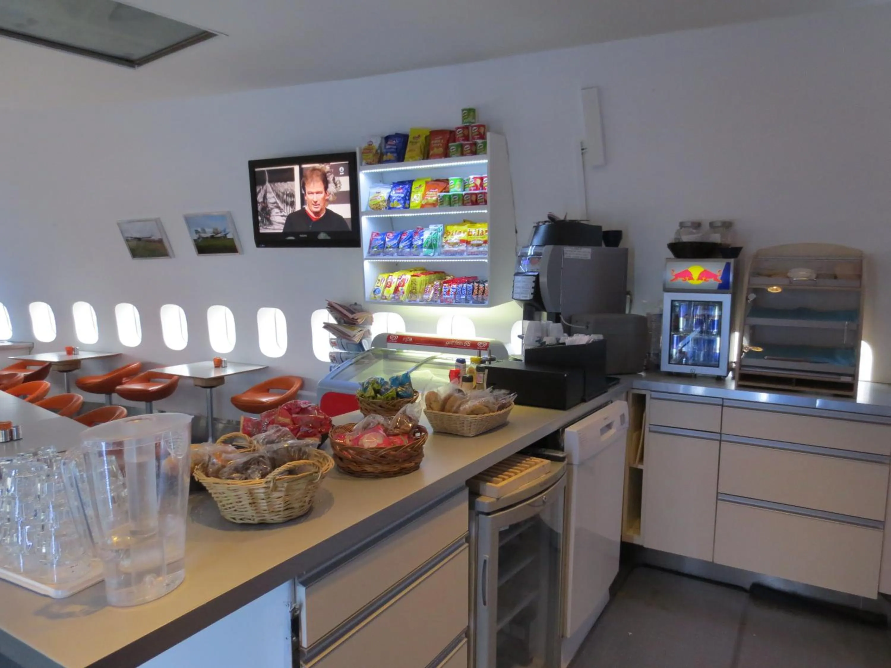 On-site shops in STF Jumbo Stay Stockholm