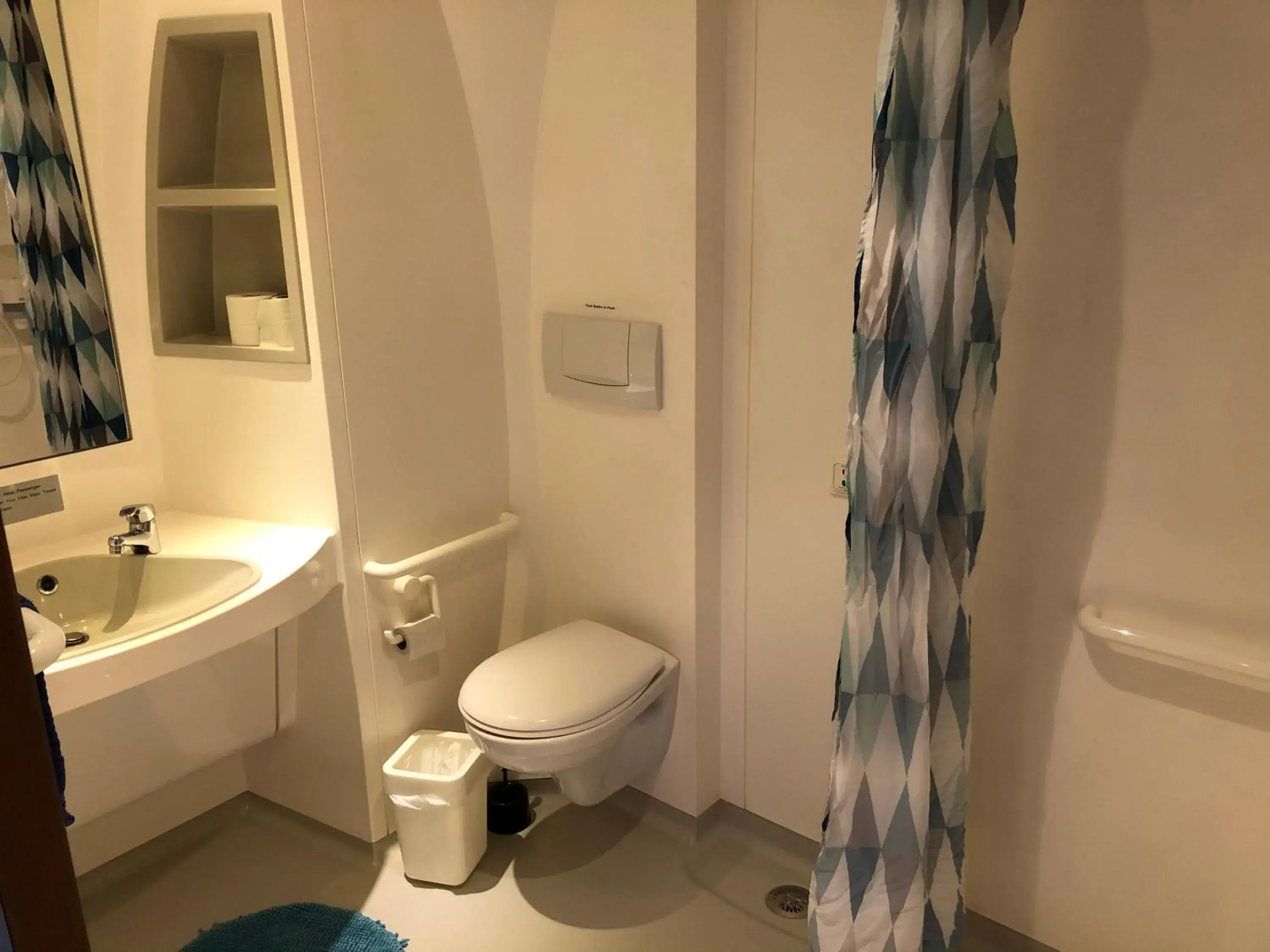 Triple Room with Shared Bathroom - single occupancy in STF Jumbo Stay Stockholm Triple Room with Shared Bathroom - single occupancy in STF Jumbo Stay Stockholm