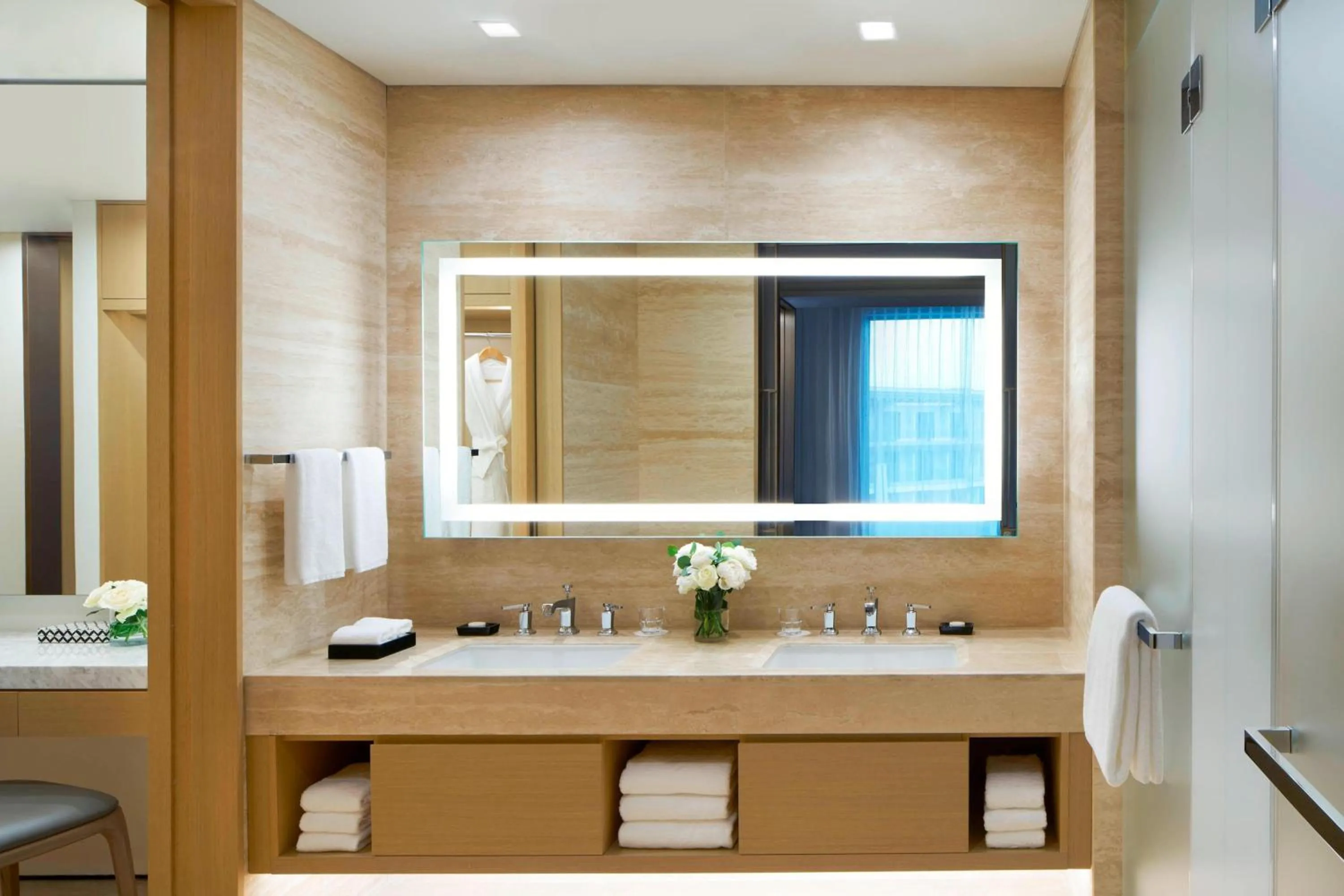 Bathroom in Marriott Jeju Shinhwa World Hotel