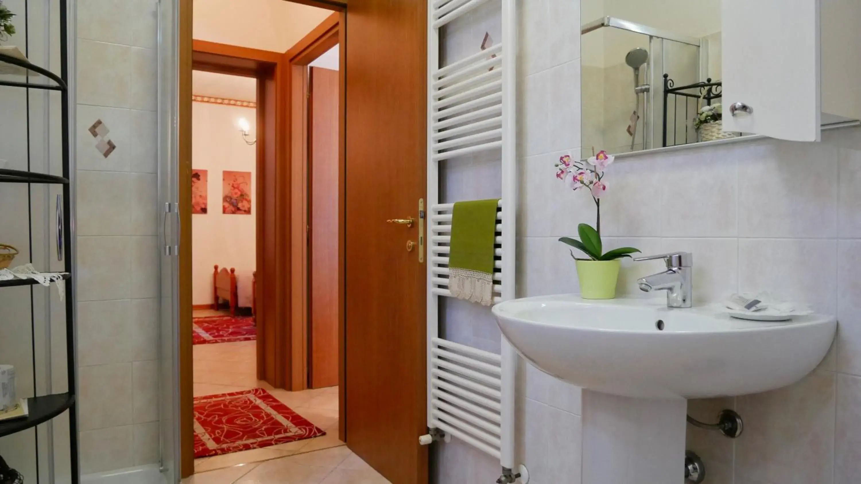 Two-Bedroom Suite in La Meridiana Affittacamere Two-Bedroom Suite in La Meridiana Affittacamere