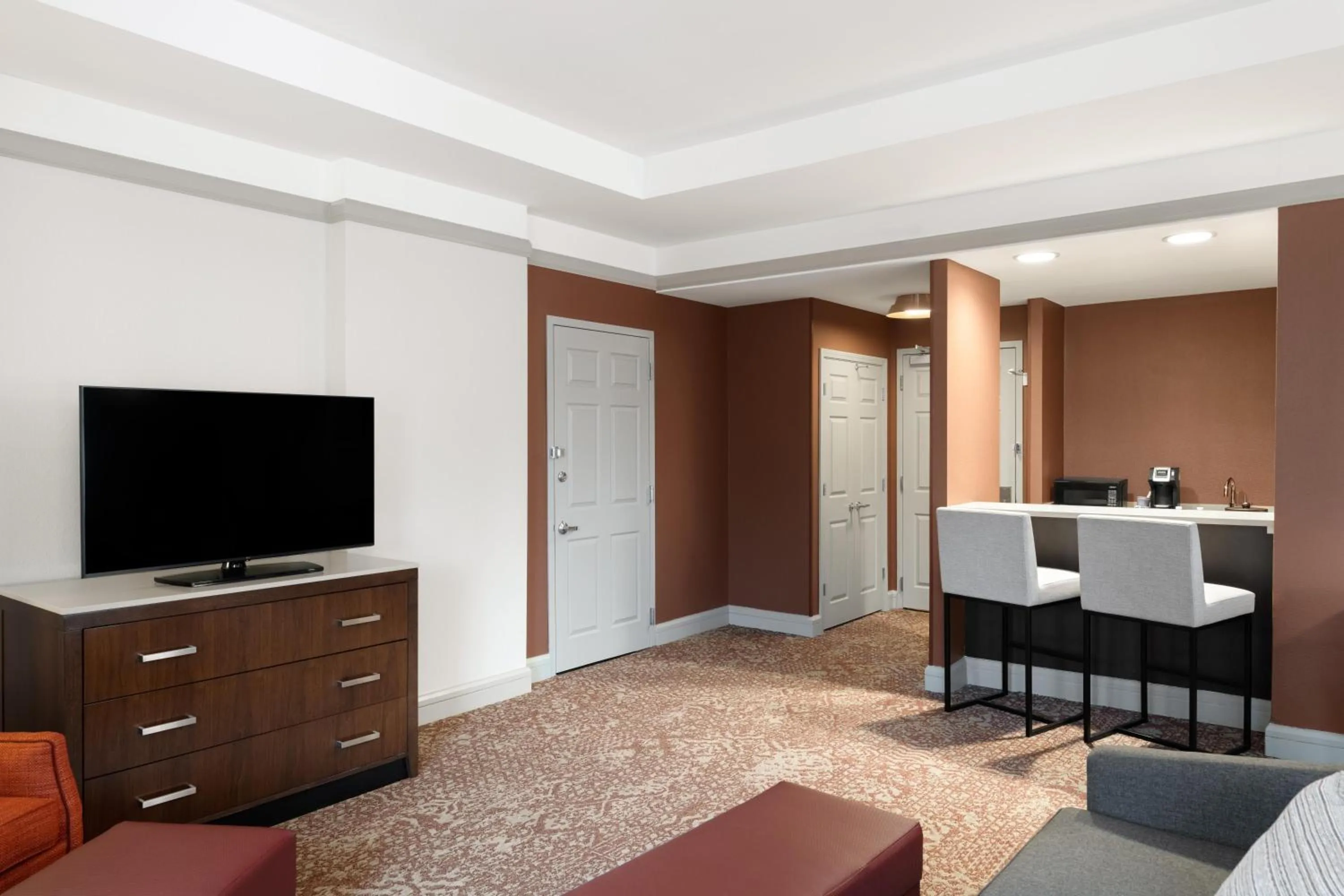 Living room in Hilton Garden Inn Chicago Downtown/Magnificent Mile