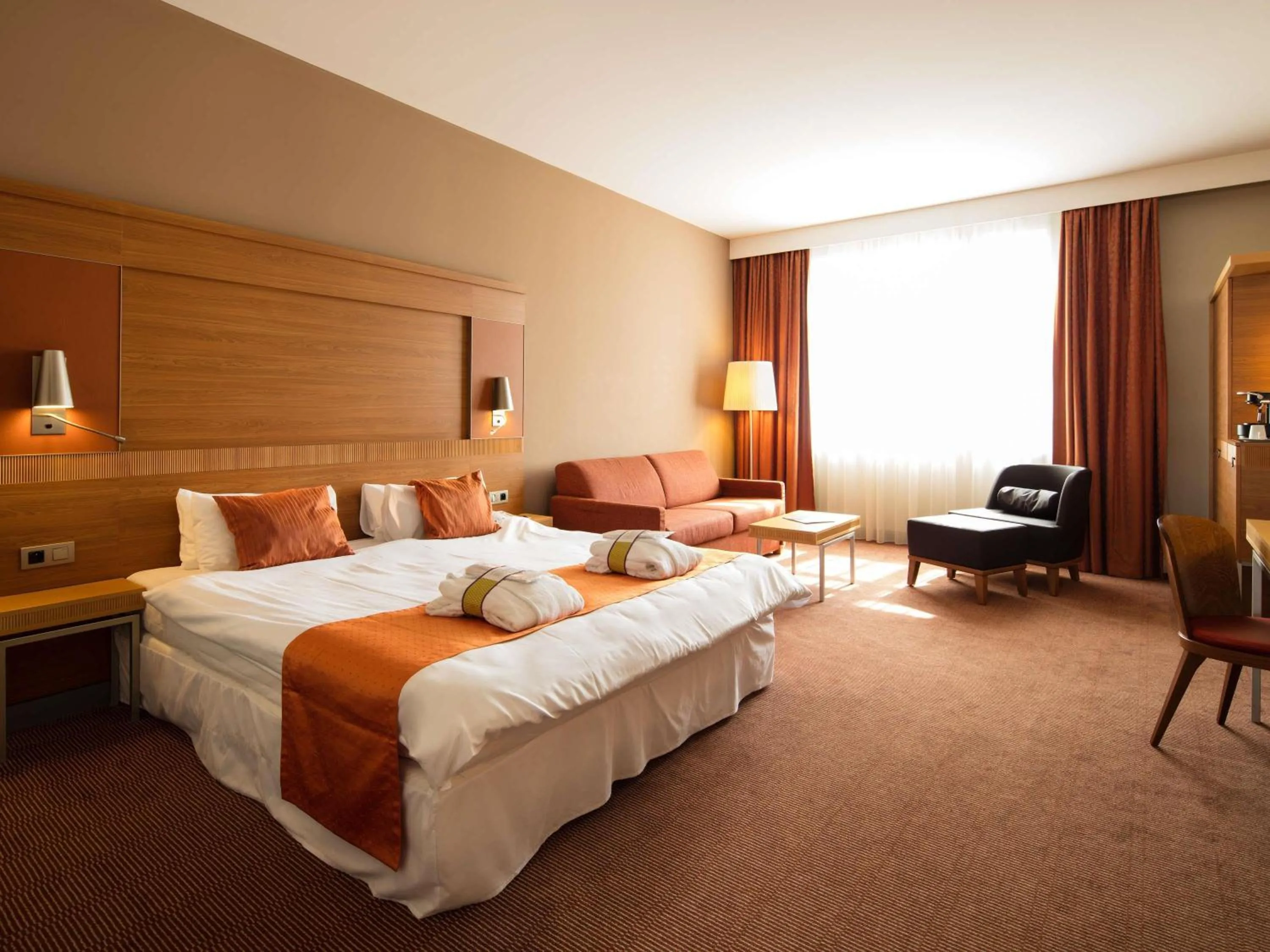 Bedroom, Bed in Mercure Ostrava Center