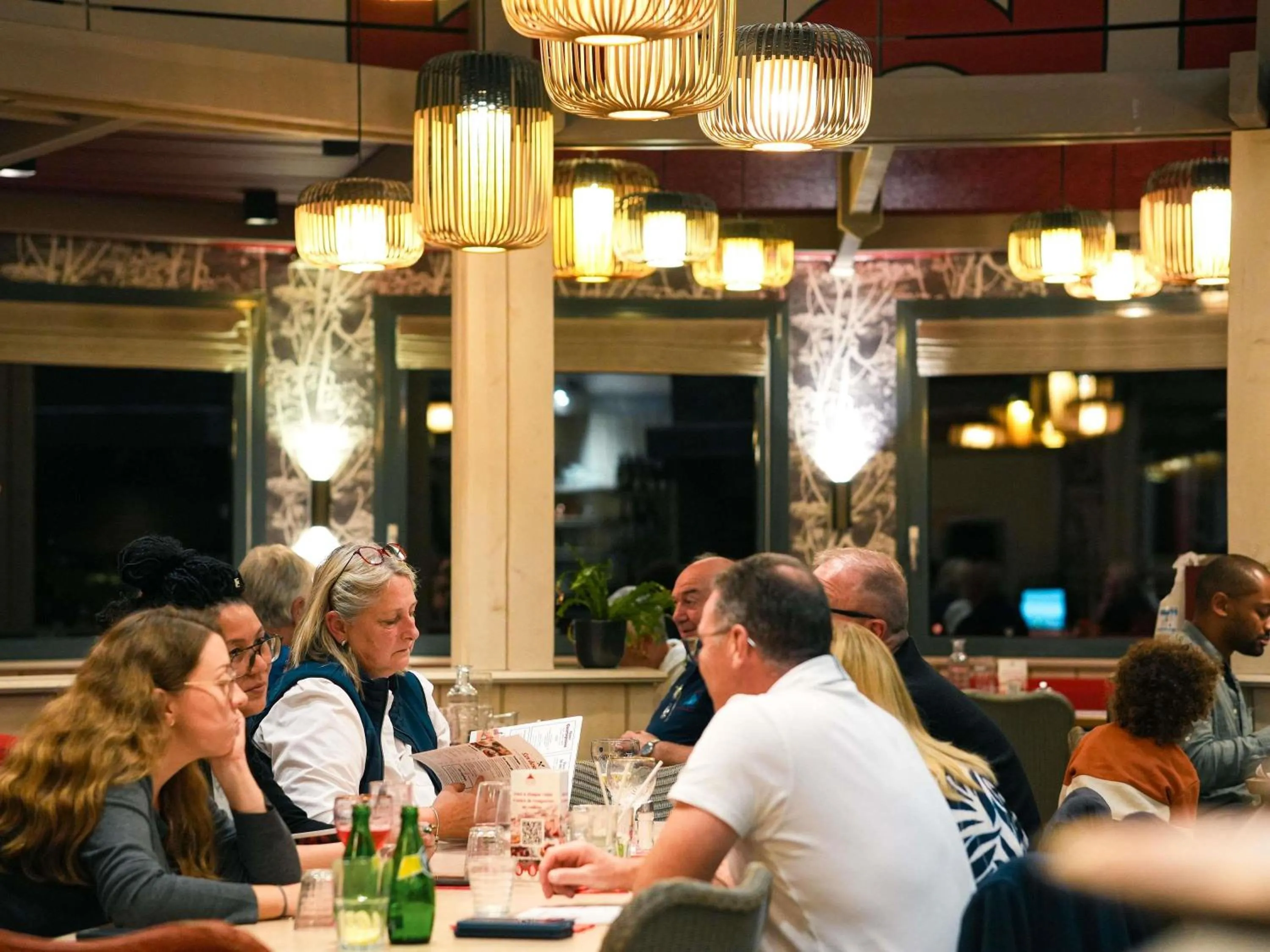 Restaurant/places to eat in ibis Caen Porte De Bretagne