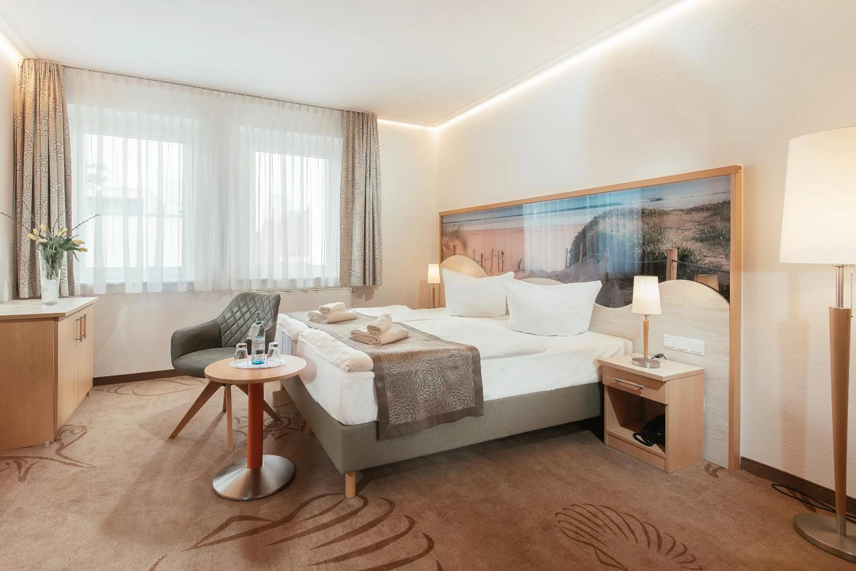 Photo of the whole room, Bed in Hotel Edison