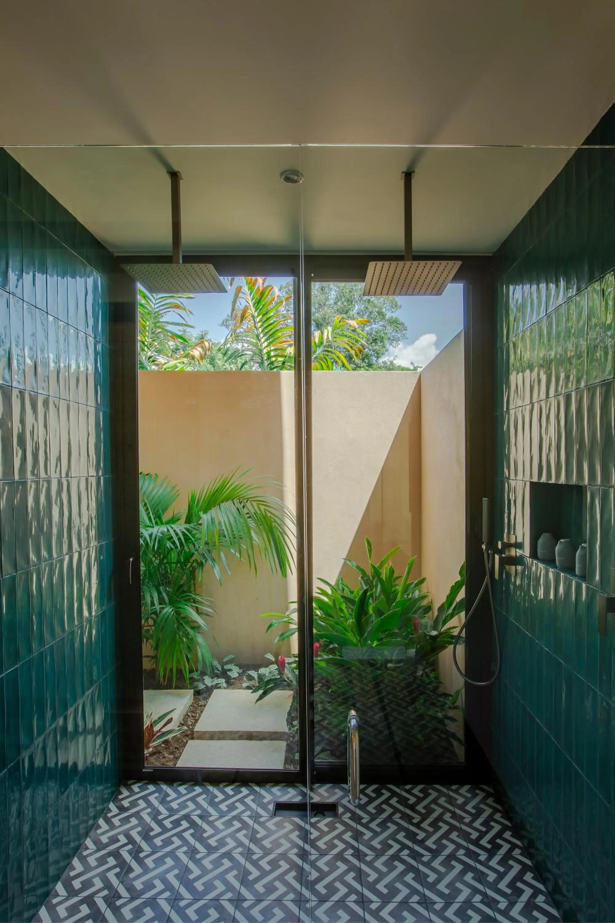 Bathroom in Nayara Gardens