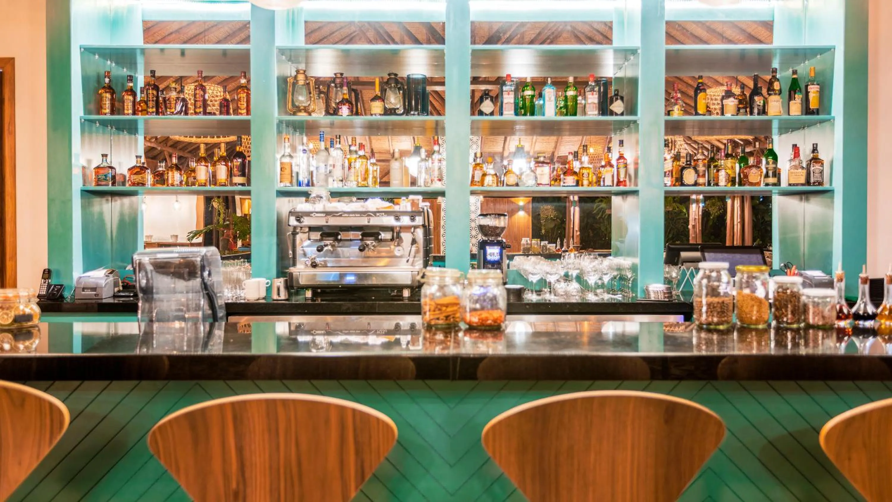 Lounge or bar in Nayara Gardens