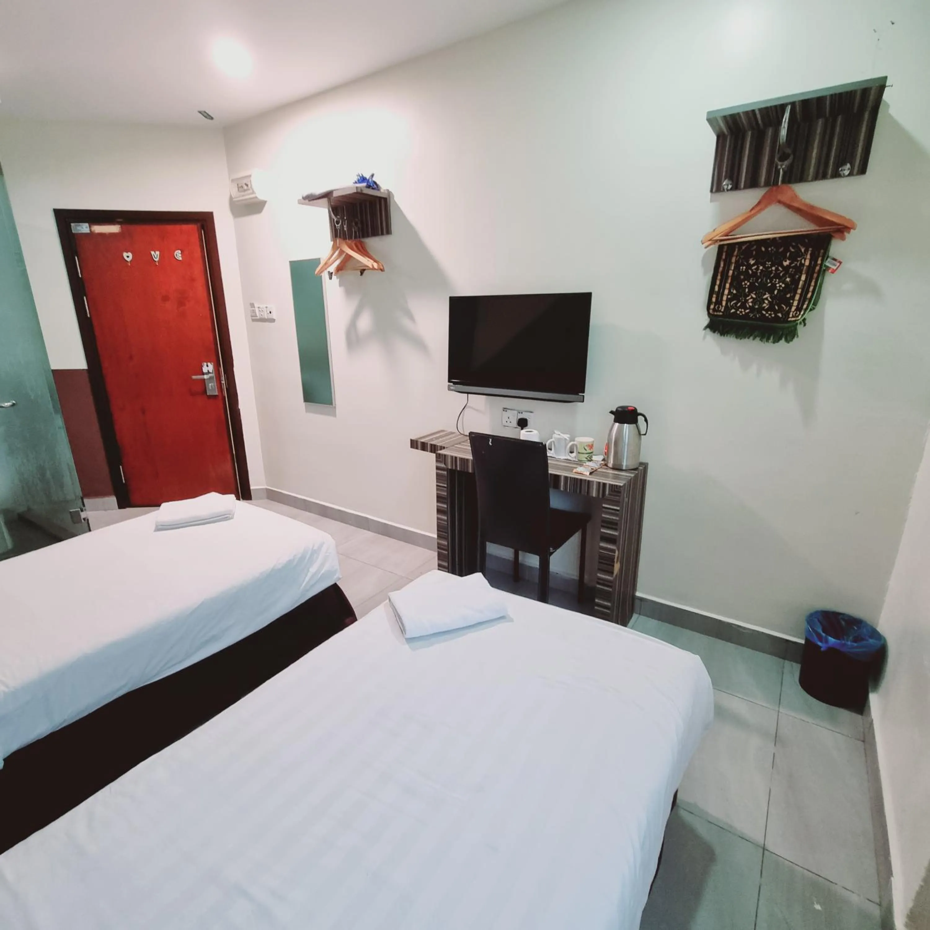 Bed in Sunrise Golden Hotel