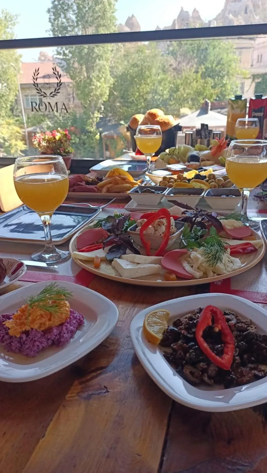 Breakfast in Roma Cave Suite